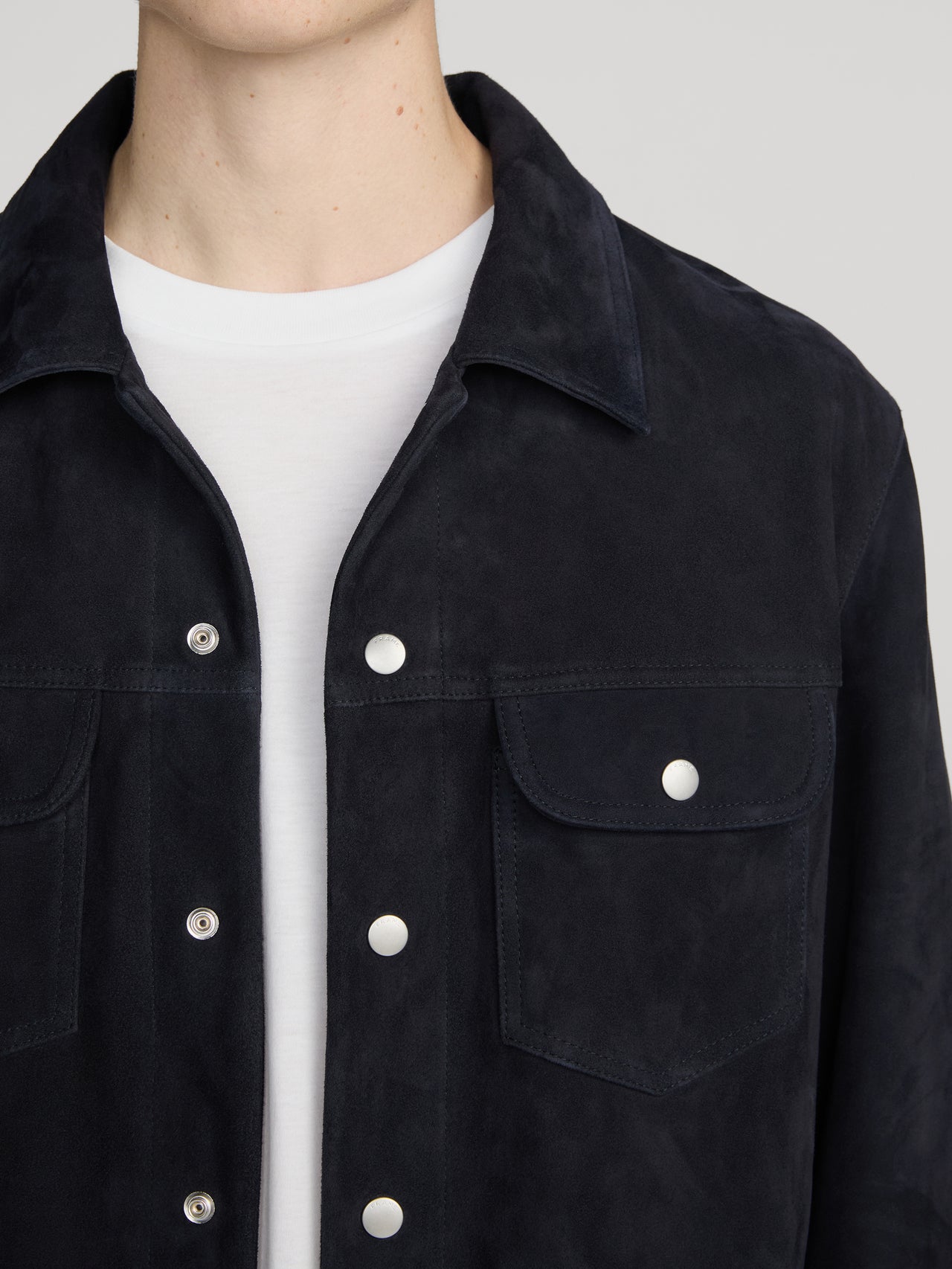 jacket-front-detail-image