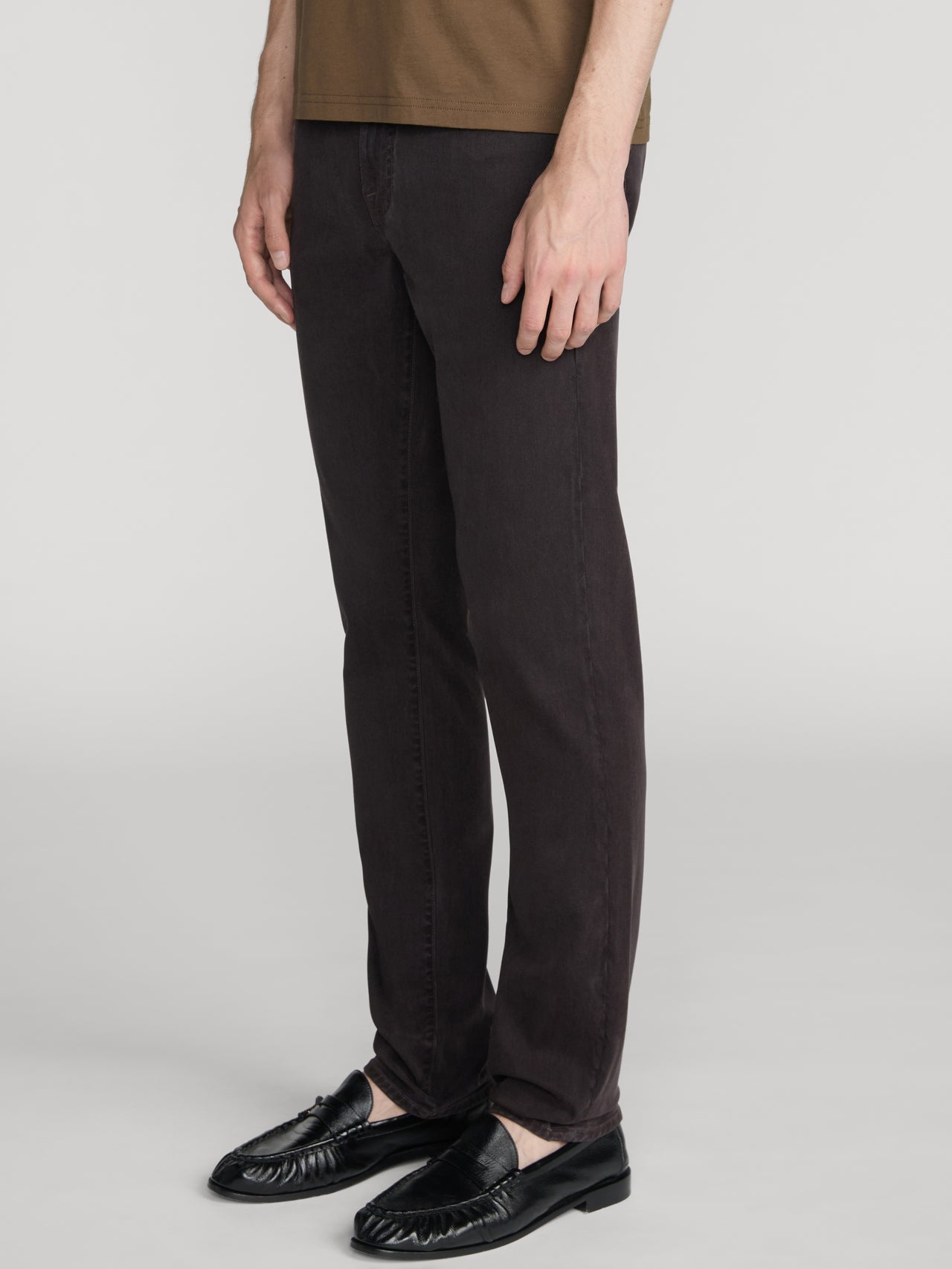 L'Homme Slim Brushed Twill -- Deep Brown