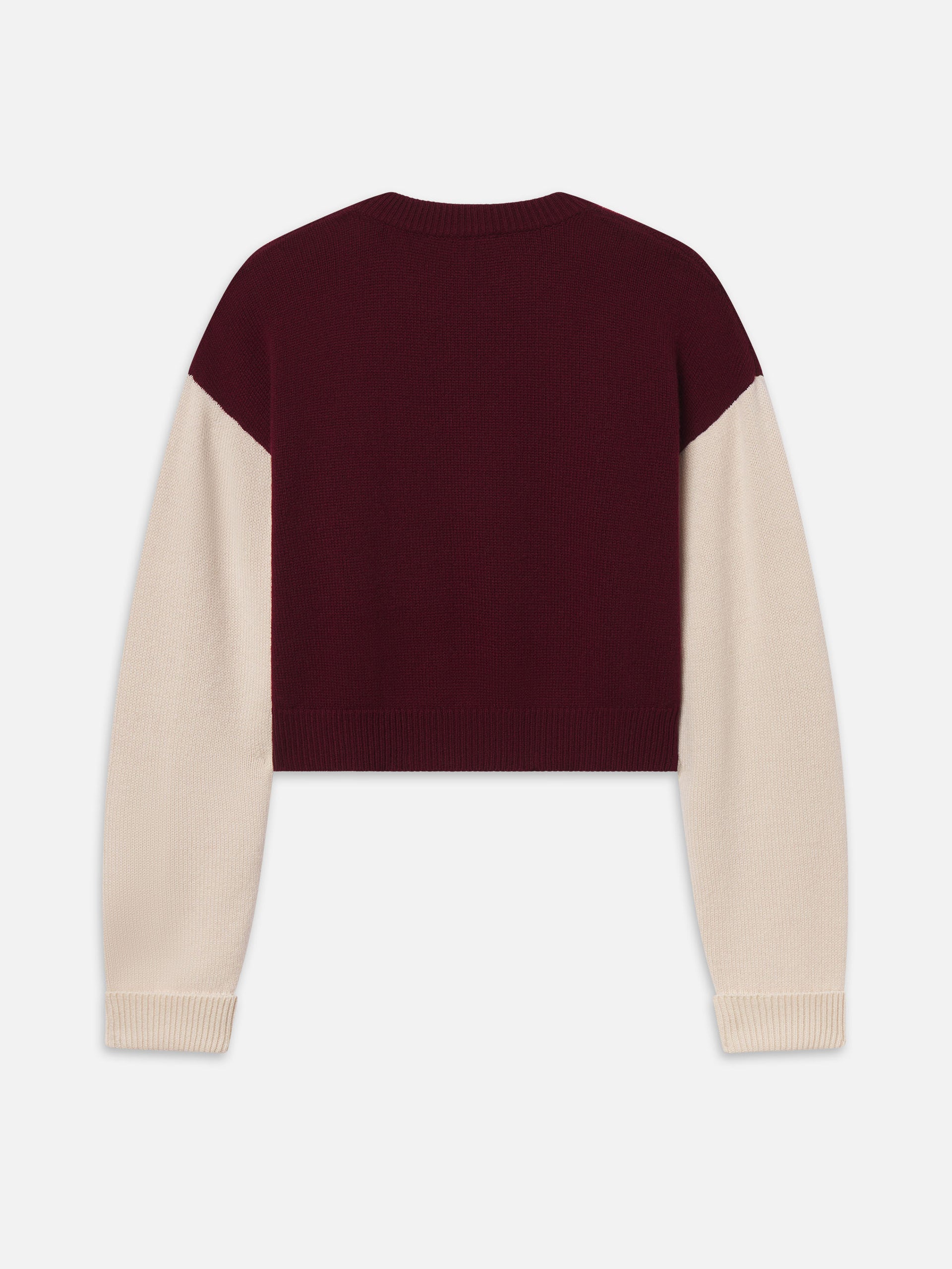 sweater back packshot image alt:fit2