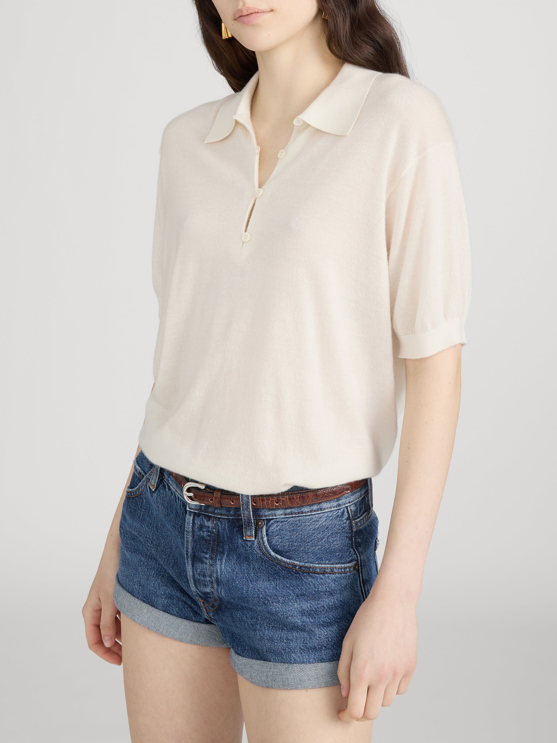 Shirt on model side