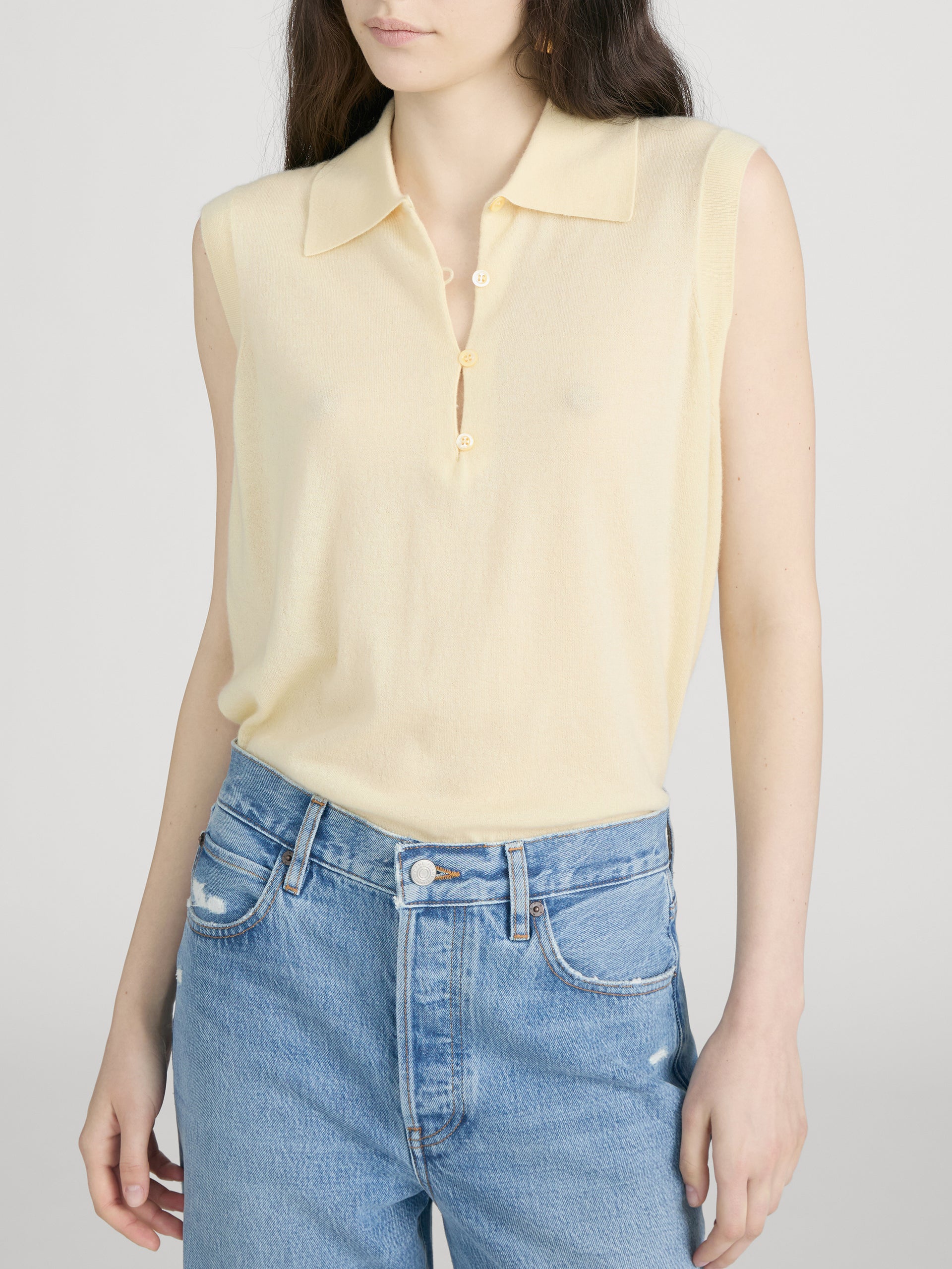Top on model side