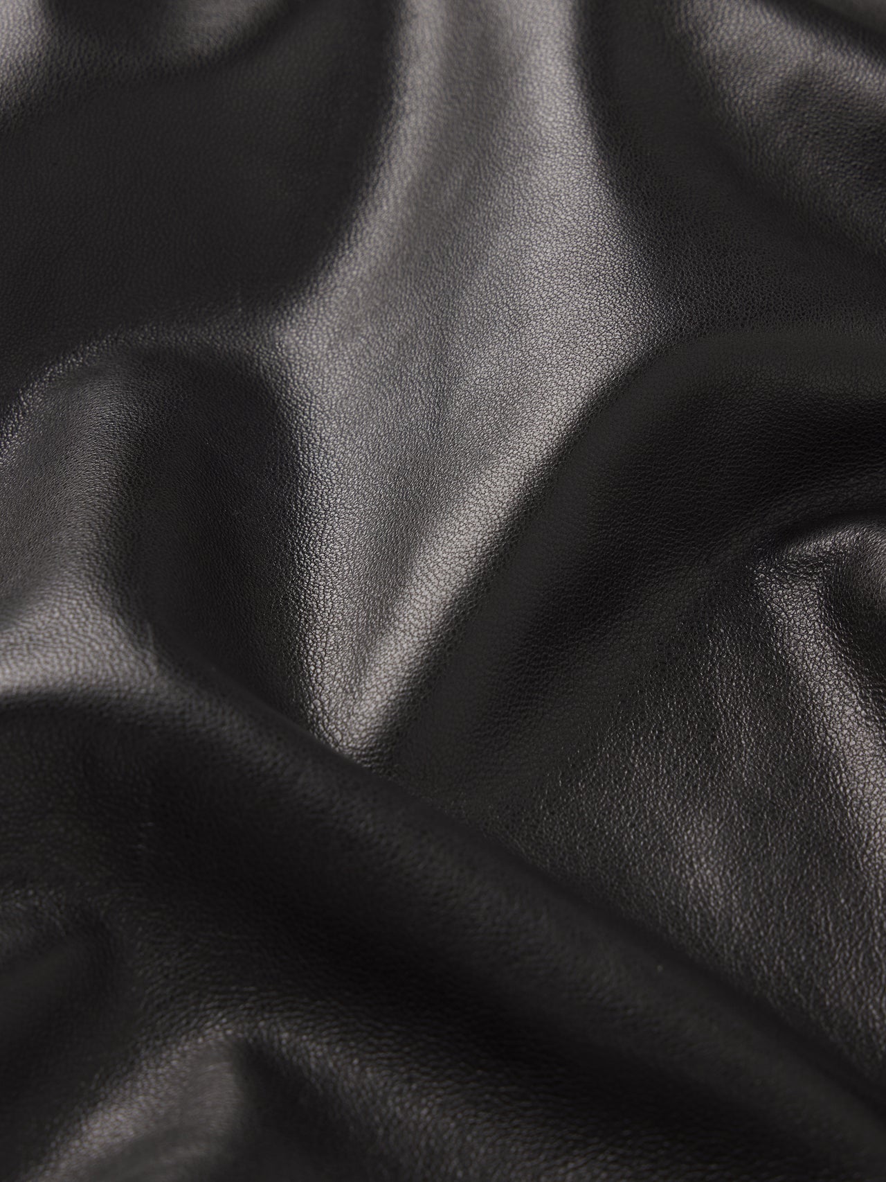 The Leather Leo -- Black