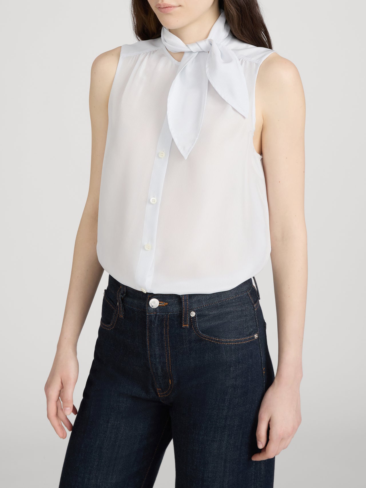 Top on model side
