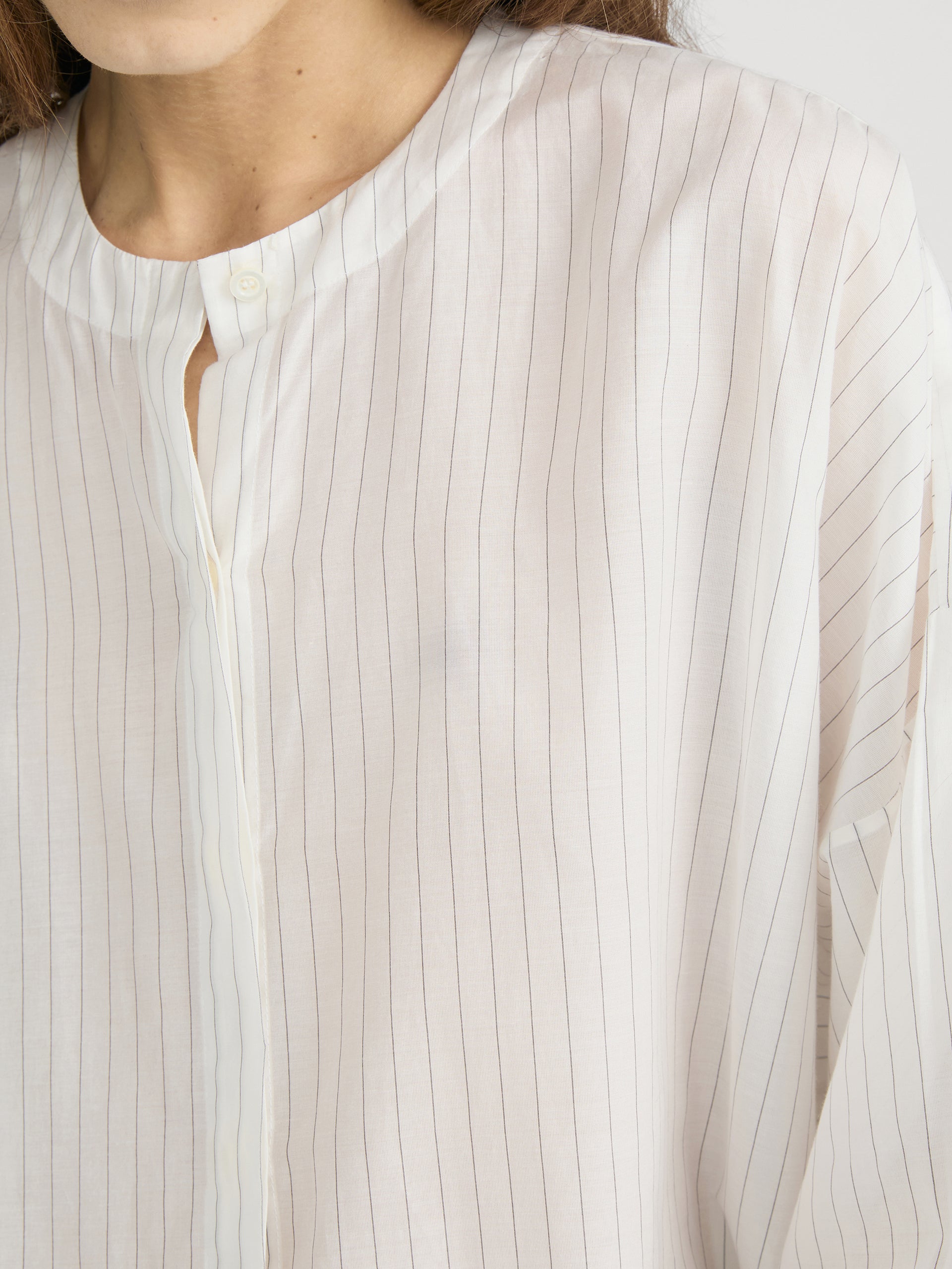 Shirt on model detail