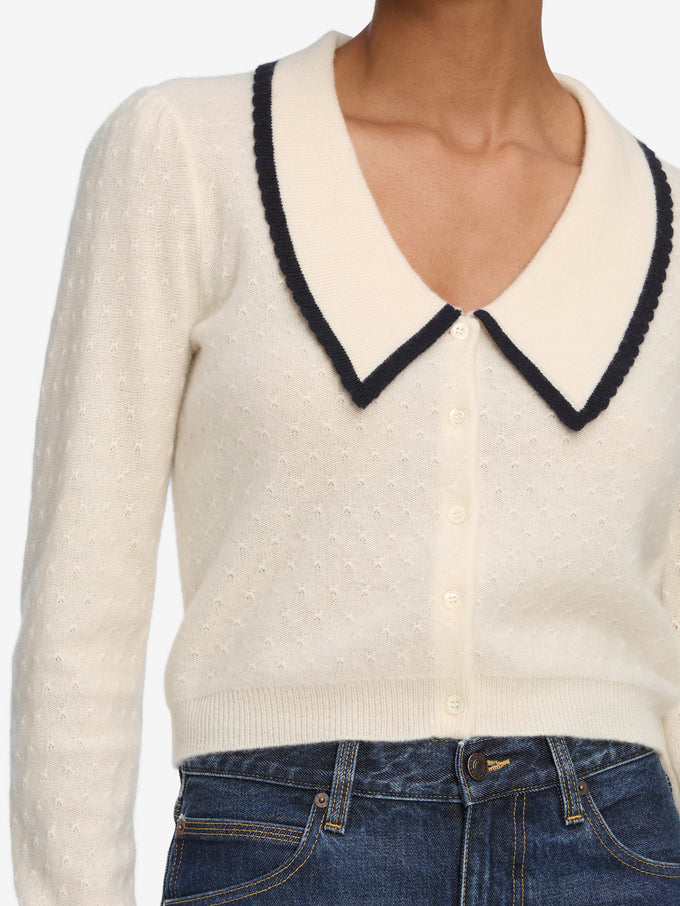 sweater front detail image alt:fit1 alt:size