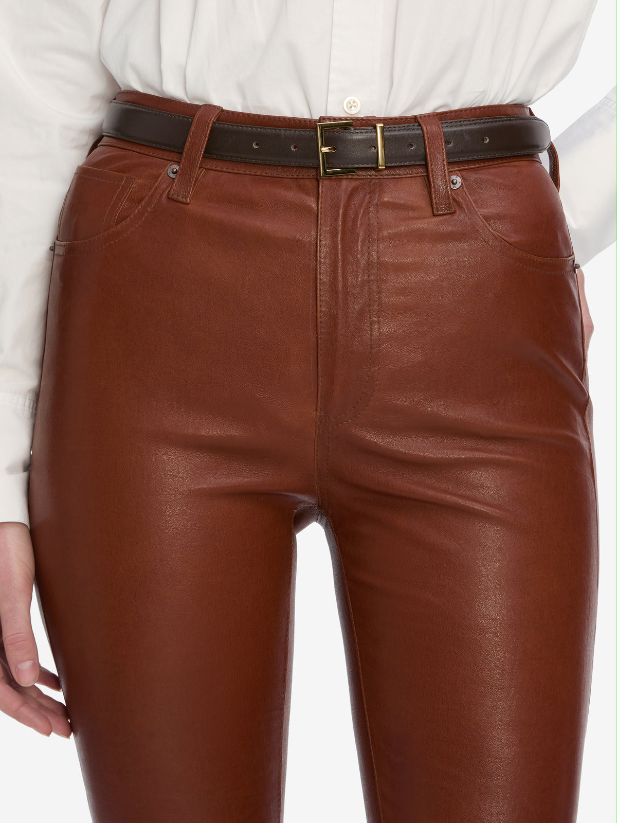 pants front detail image alt:fit1
