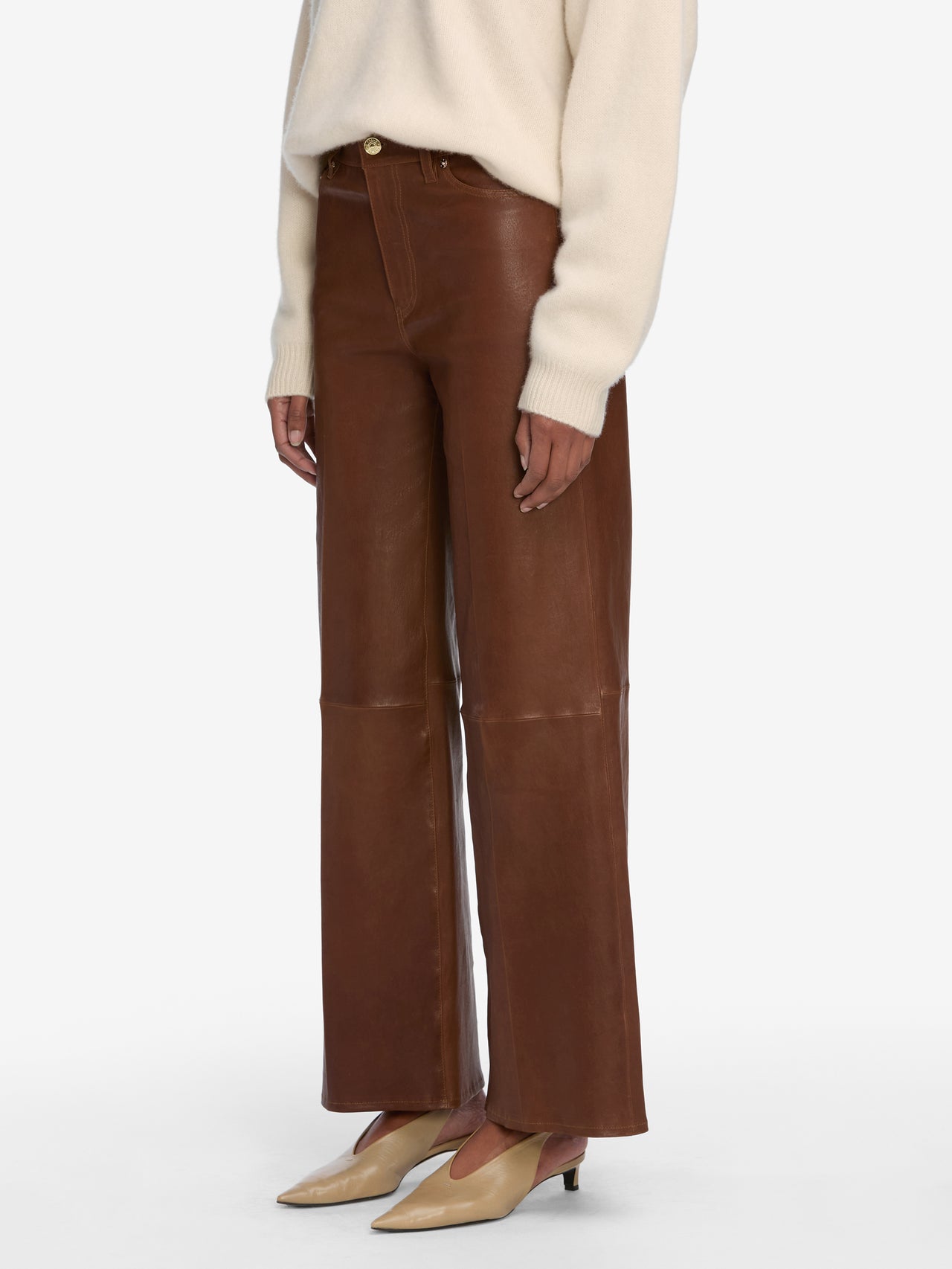 pants side angle image