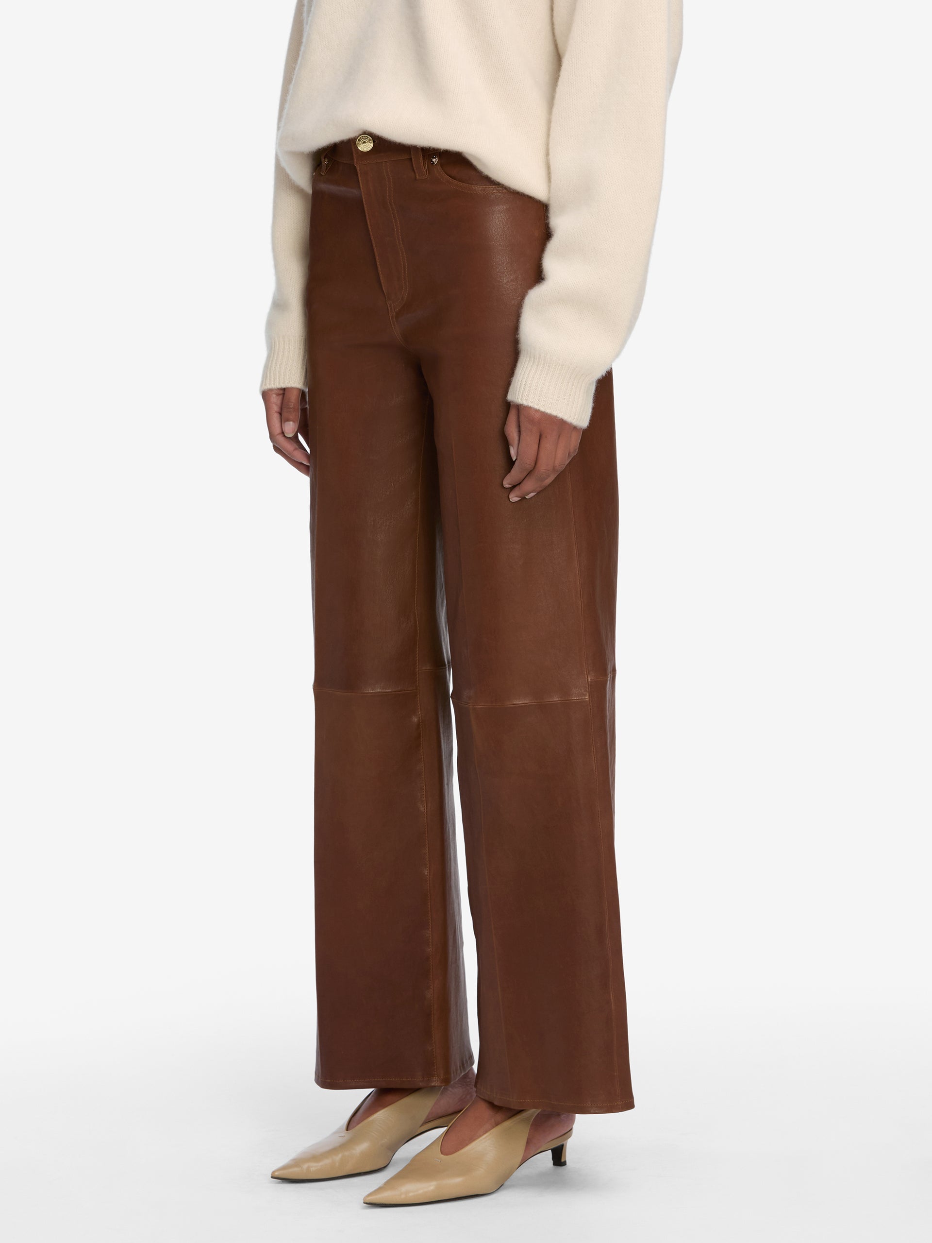 pants side angle image