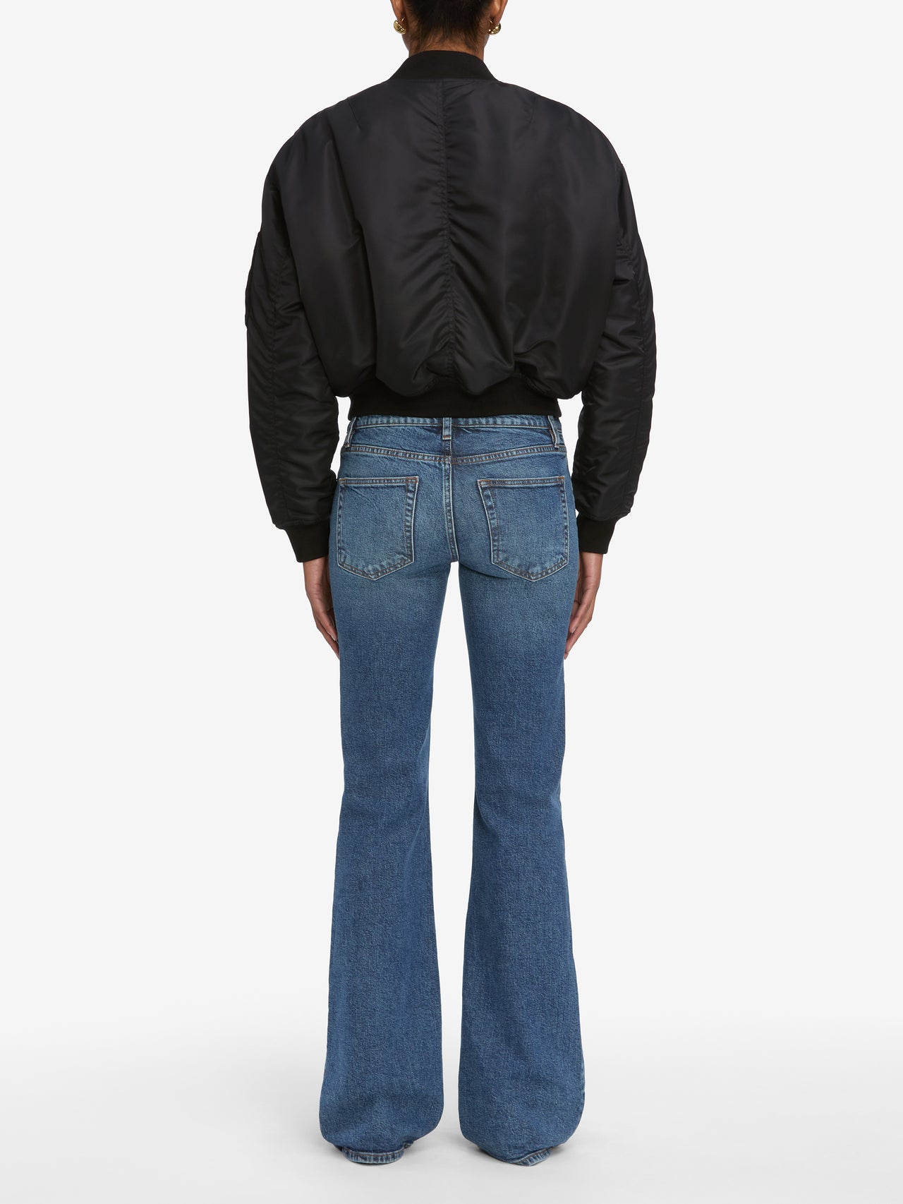 jacket back image alt:fit2