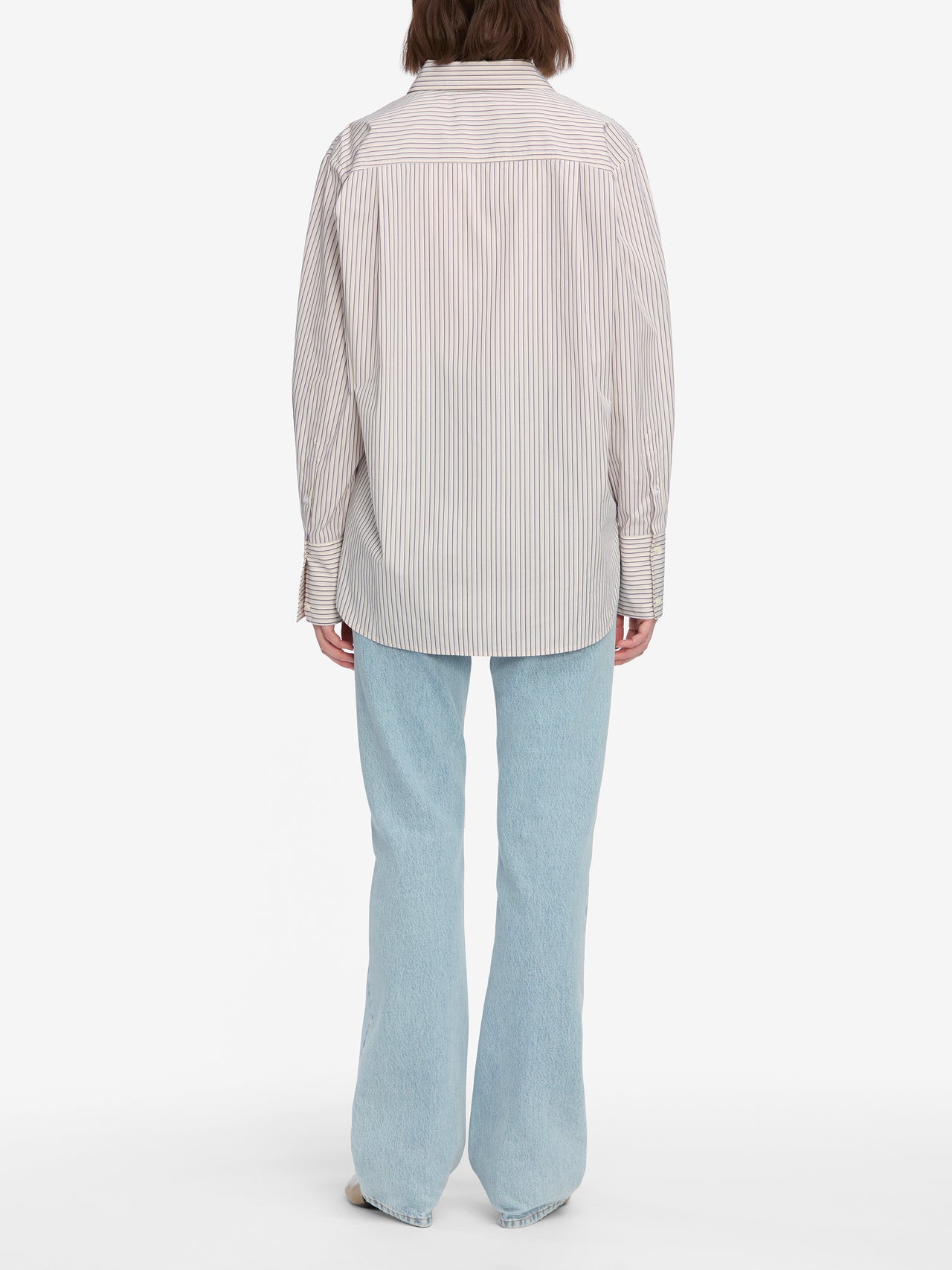 shirt back image alt:fit2