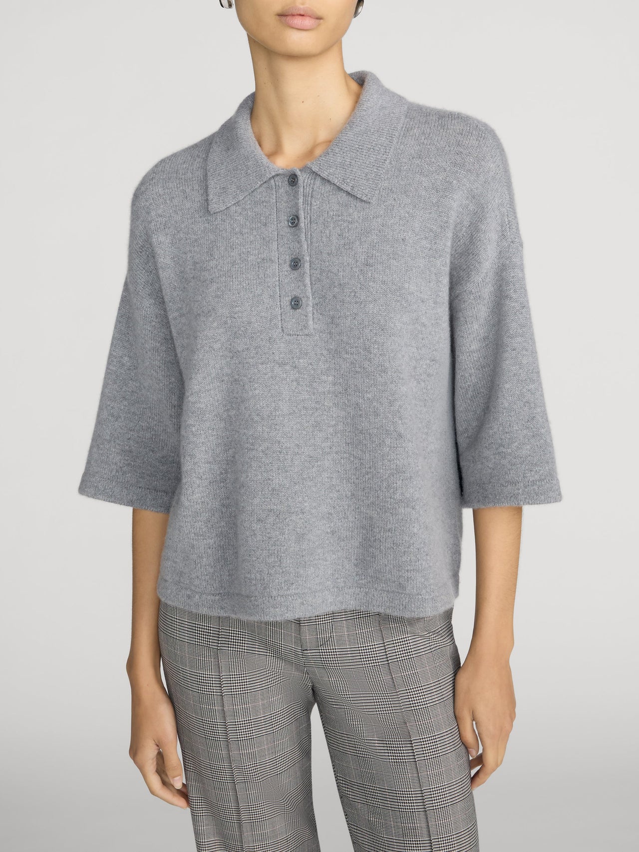 sweater-front-image