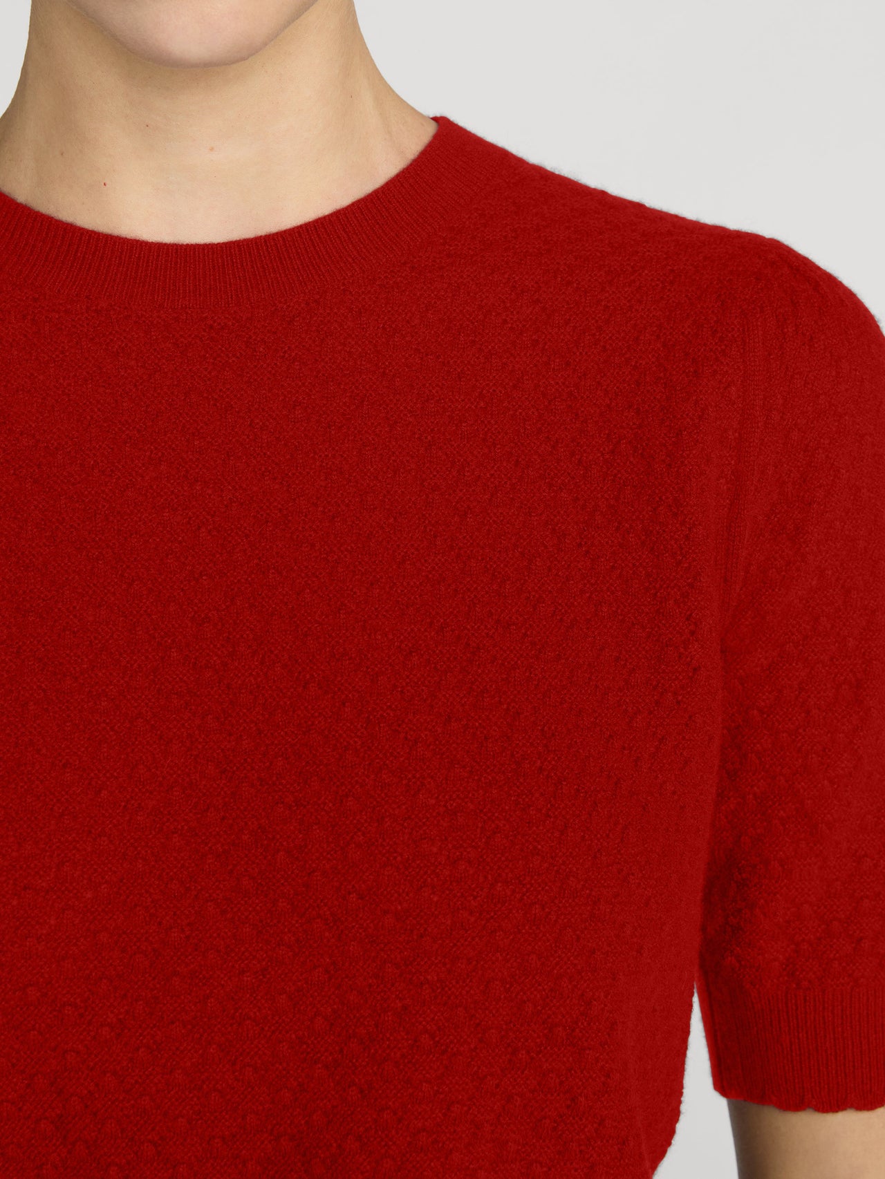 sweater-detail-image