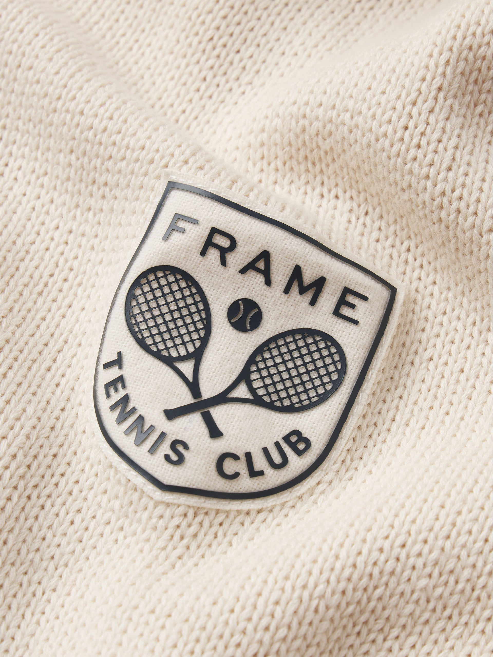 sweater-logo-detail-packshot-image