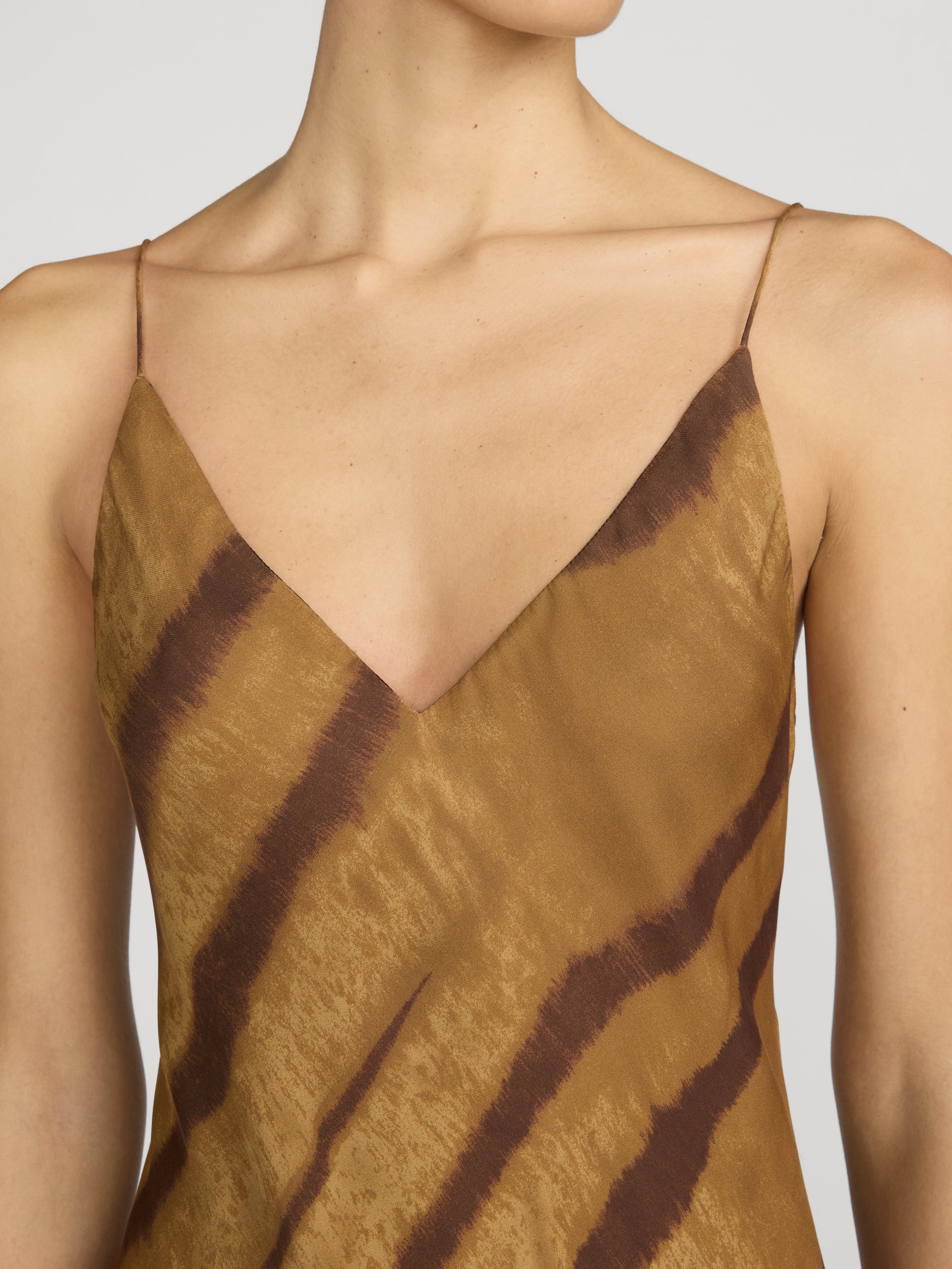 dress-detail-image