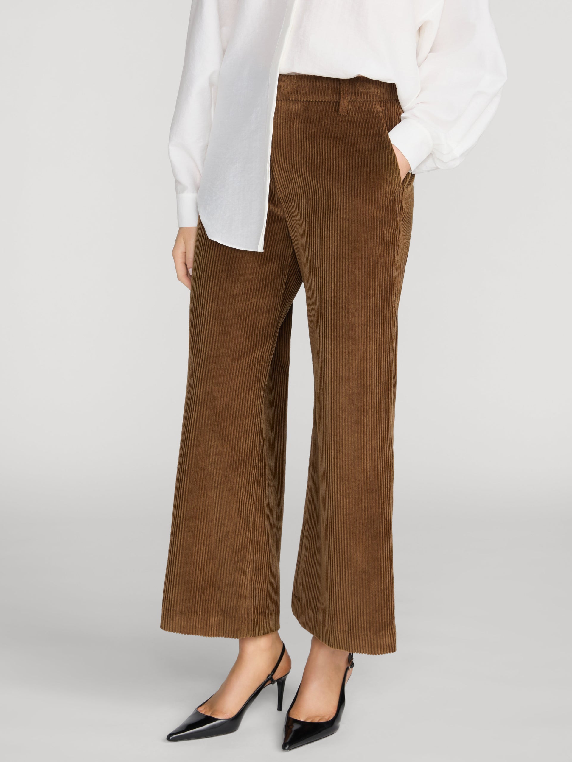 pant-side-image