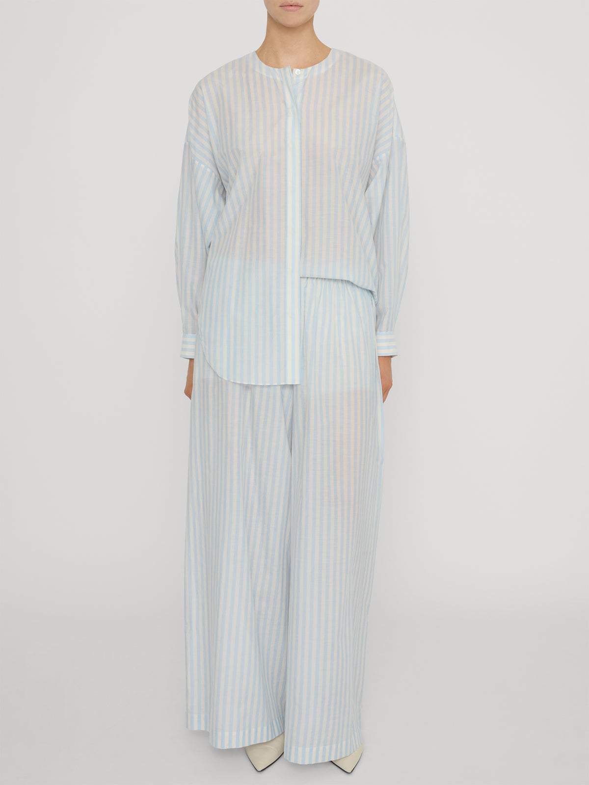 The Gallery Shirt -- Frost Stripe