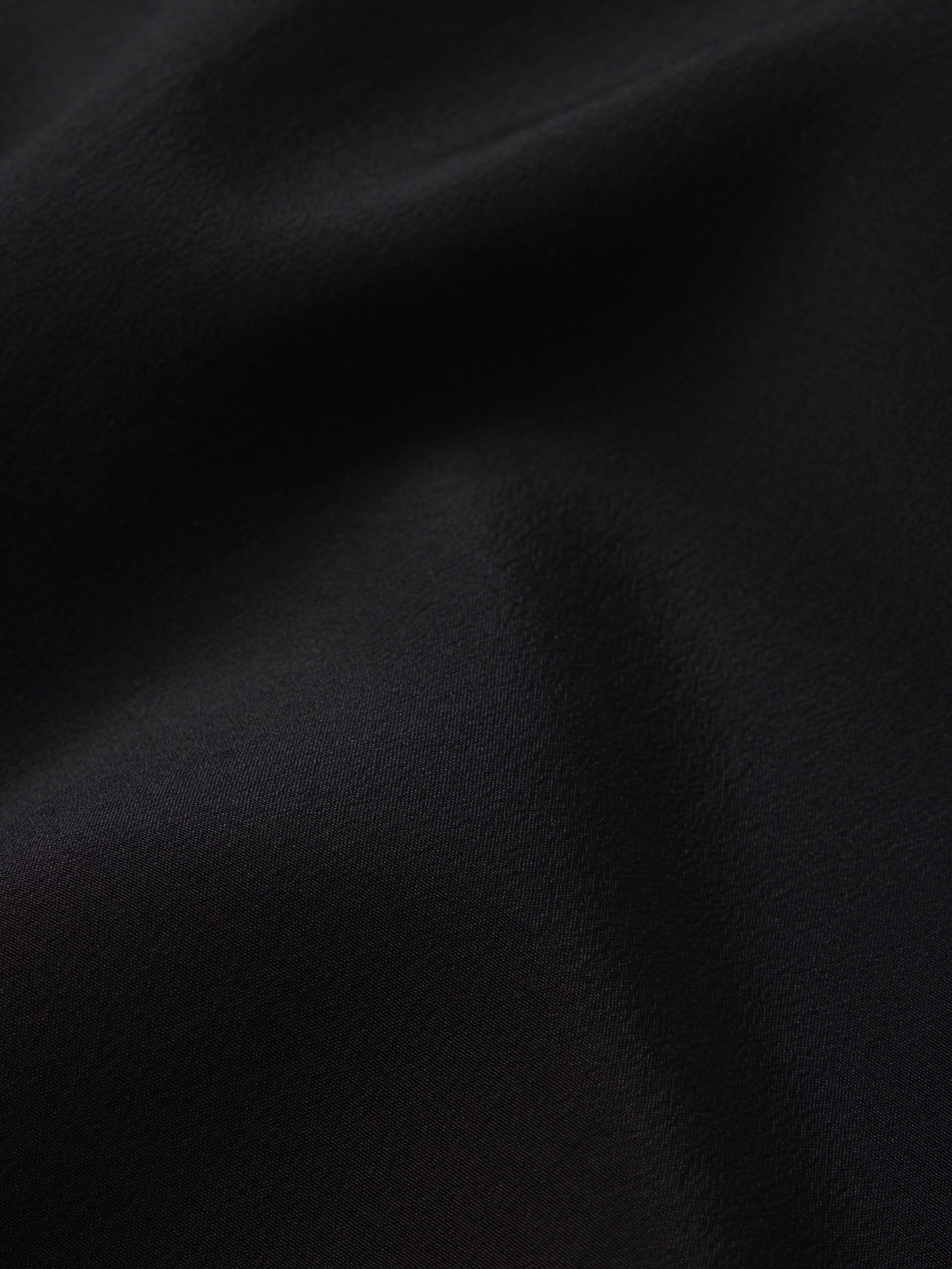 skirt-texture-detail-image