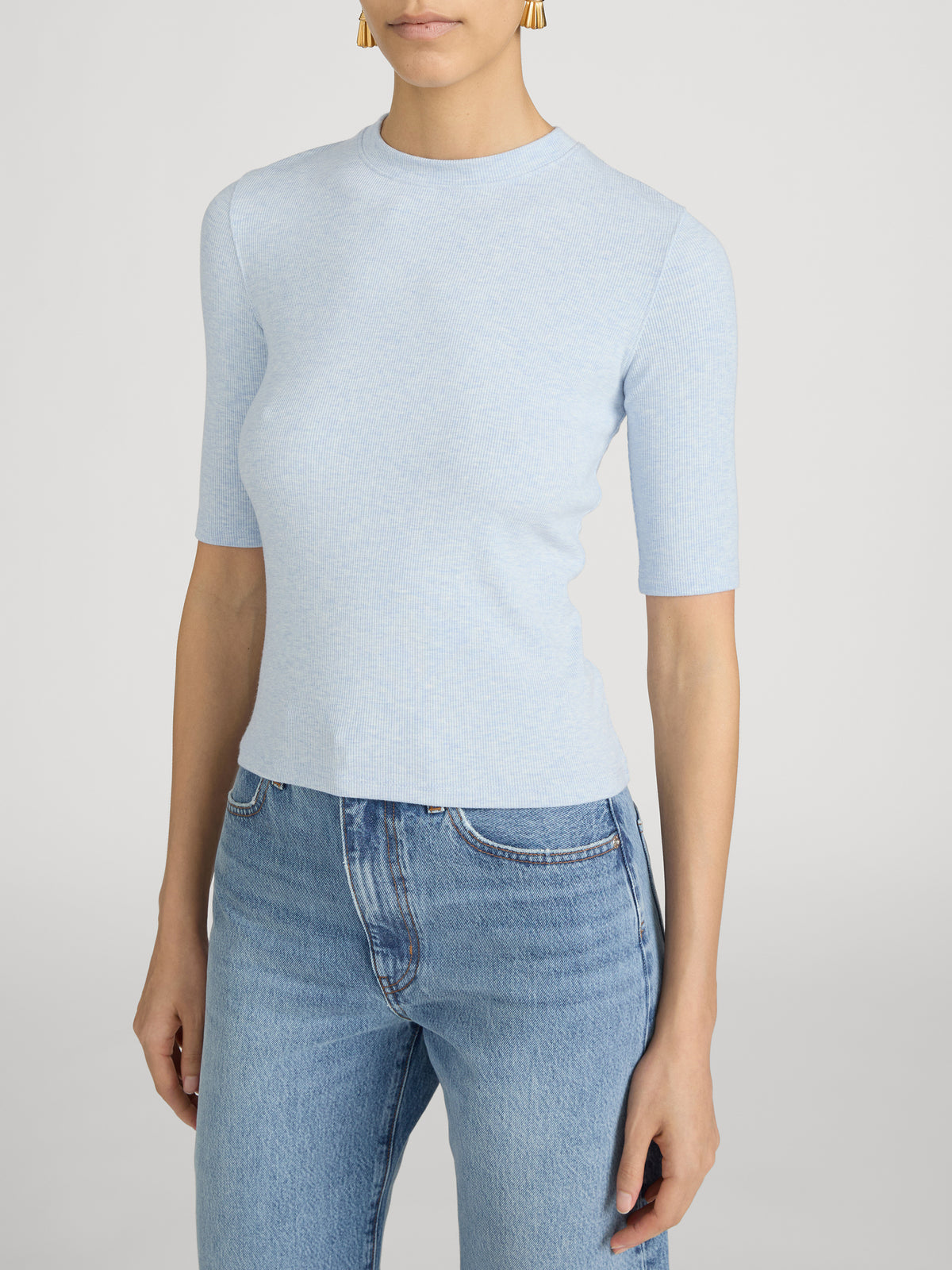 Tee on model side