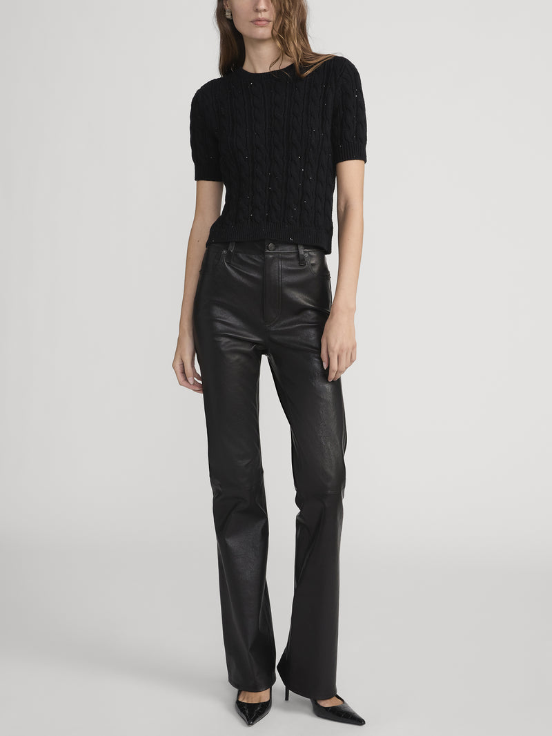 sweater full front view alt:hover