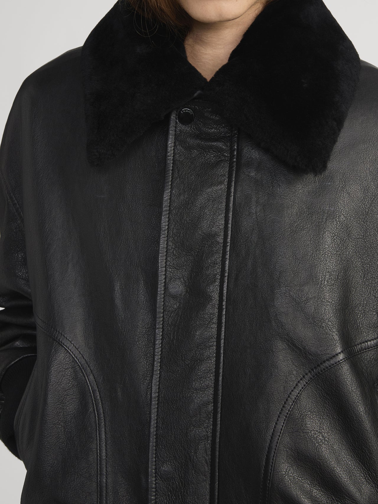 jacket front detail image