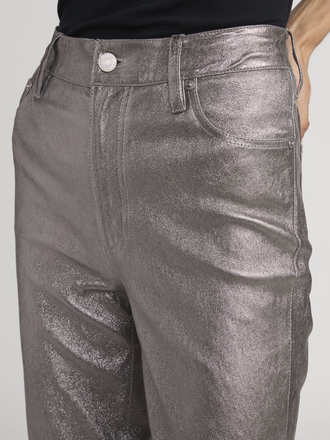pants front detail image