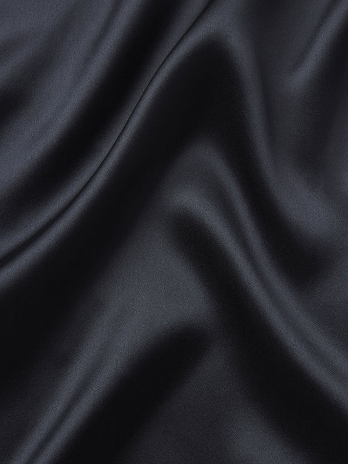 pants texture detail image