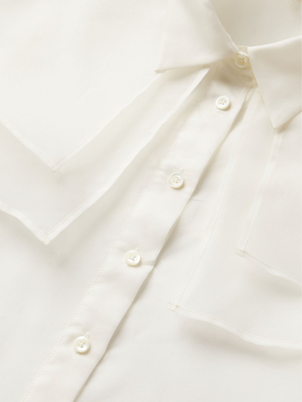 top button detail image