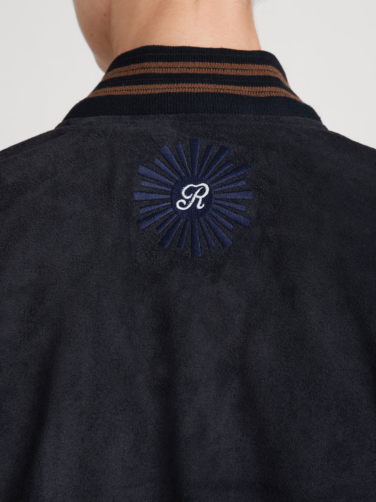 jacket-back-detail-image