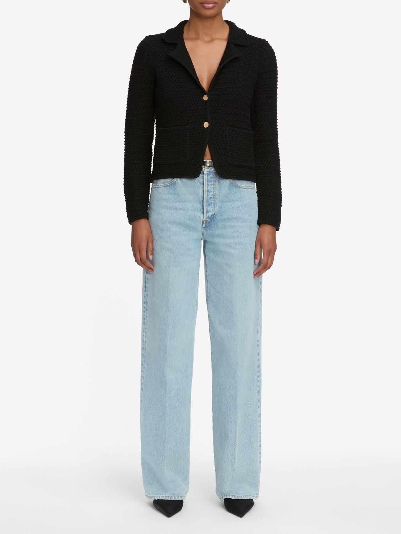 sweater full front view alt:hover