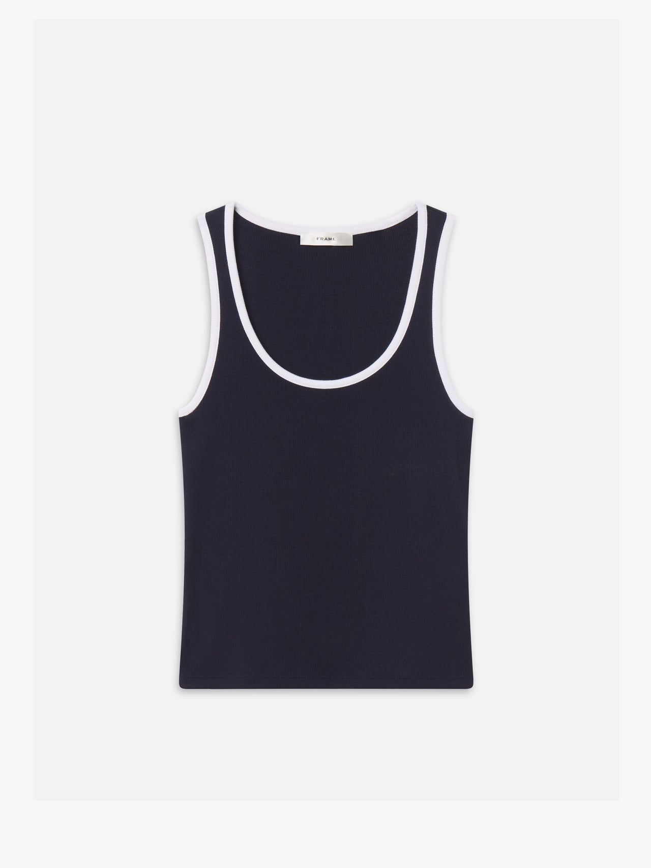 Tank Pack Shot Front