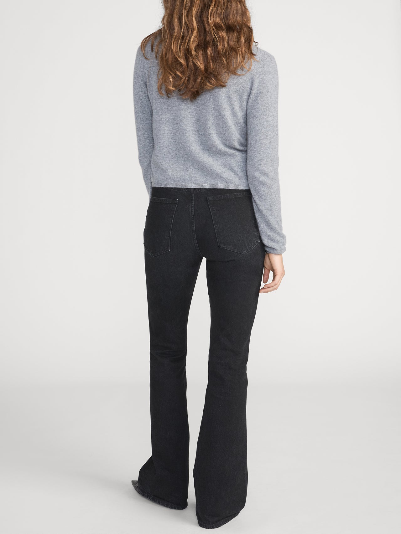 The Cashmere V Cardi -- Heather Grey