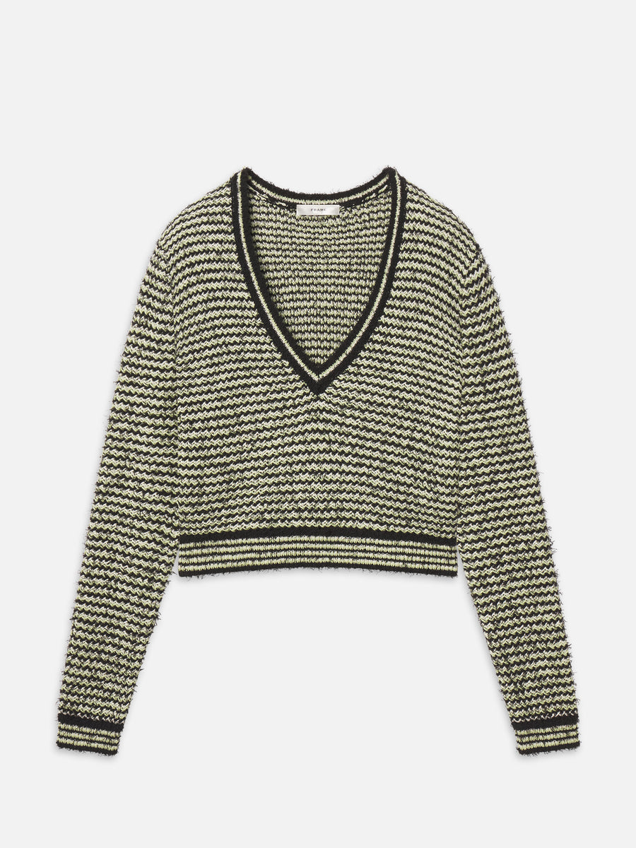 Sweater Front Pack Shot
