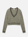 Sweater Front Pack Shot