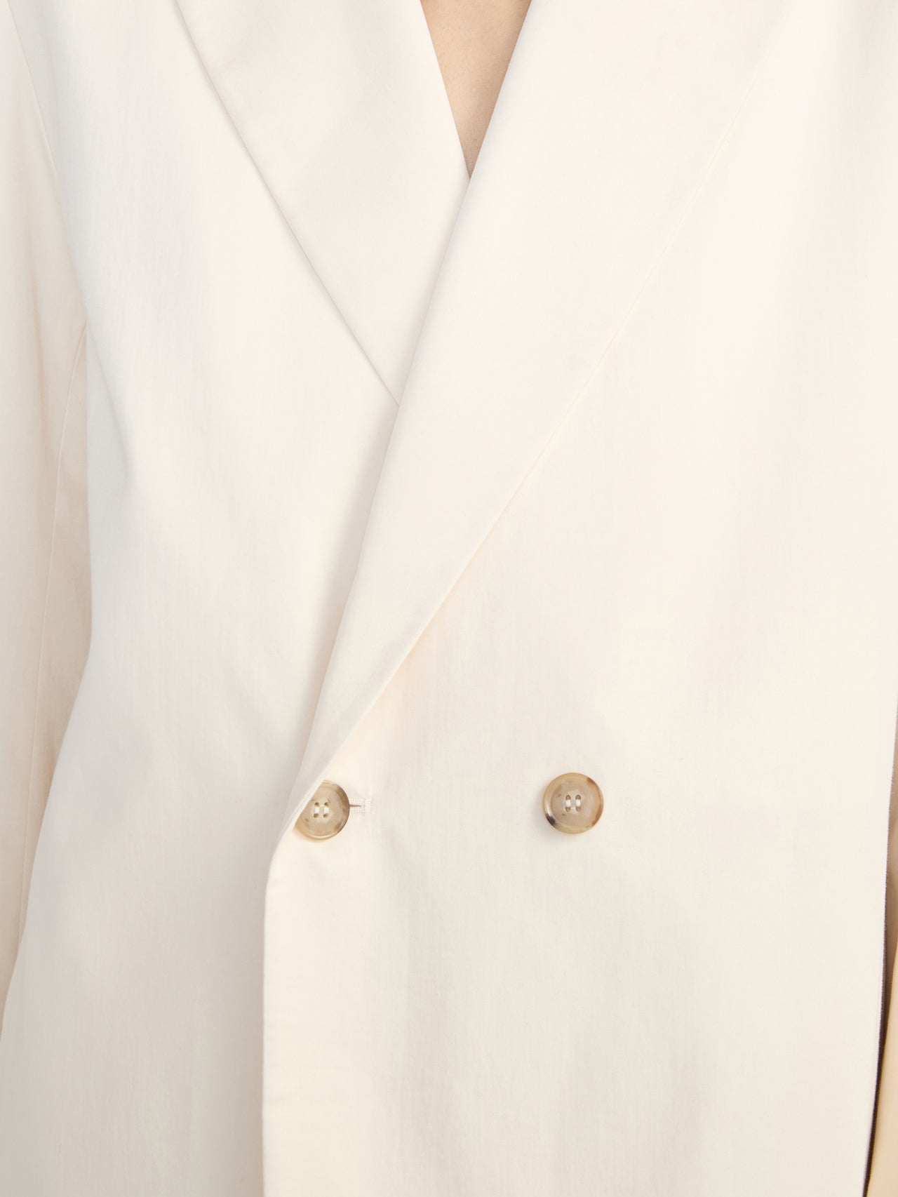 jacket on model Detail