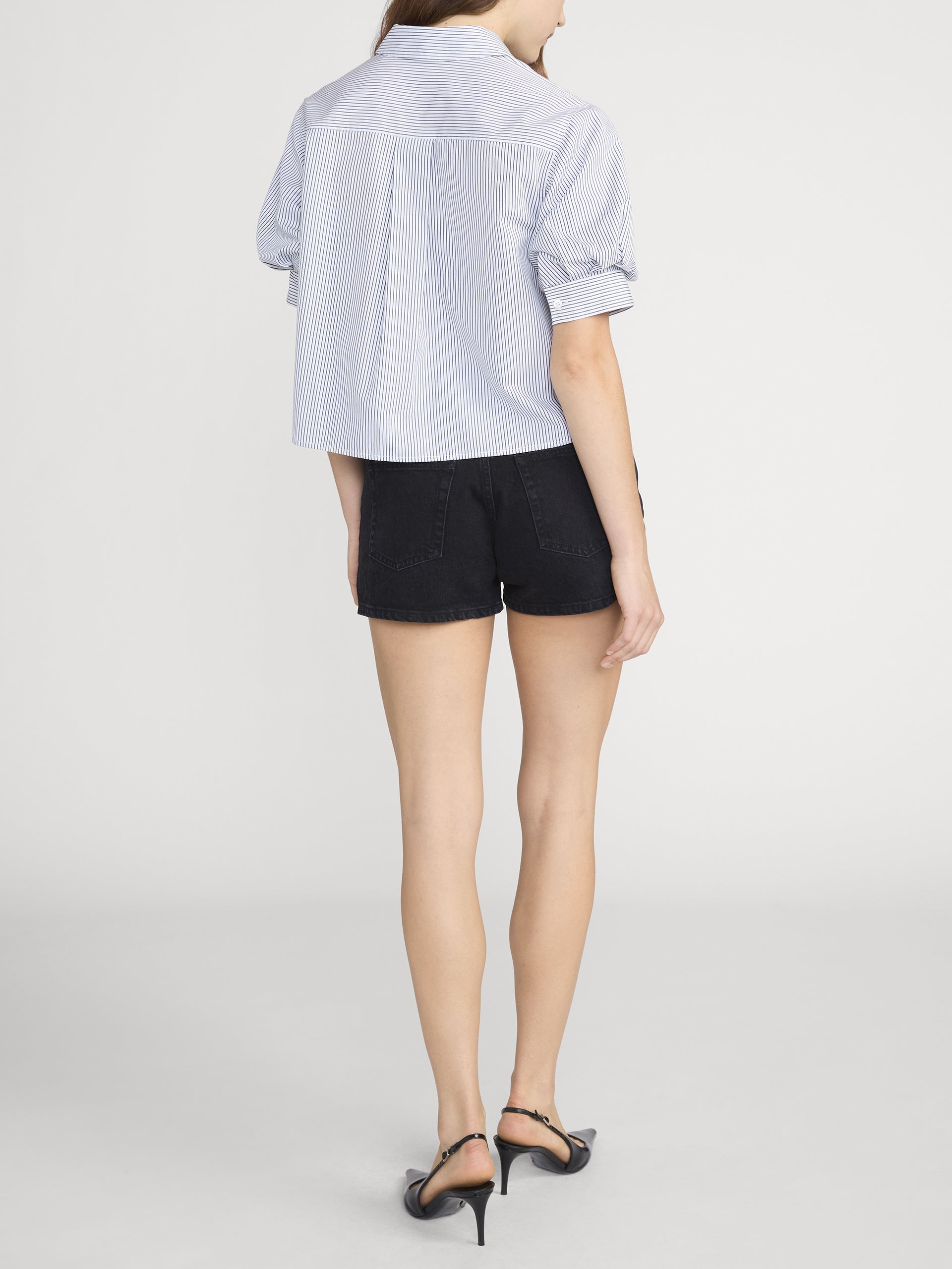 Top On Model Back