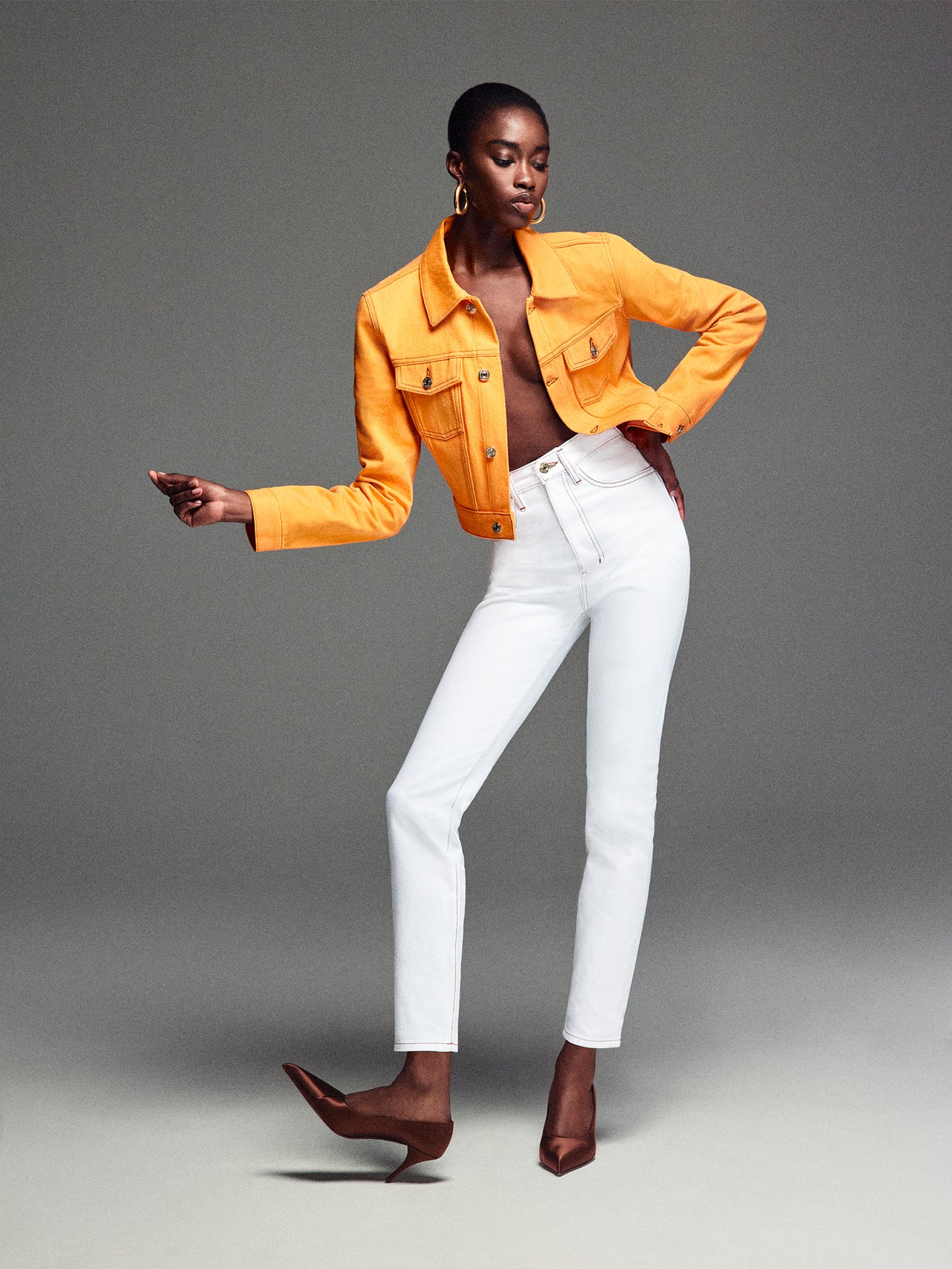 jean lookbook image alt:hover