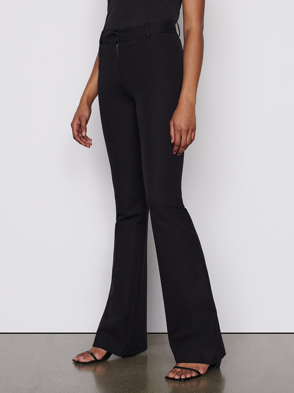 FRAME Slim Exaggerated Flare Trouser in Black