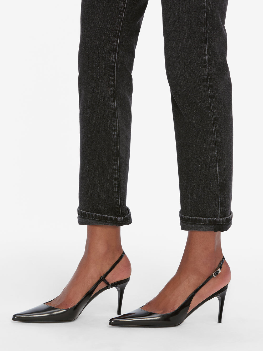 jeans hem detail image