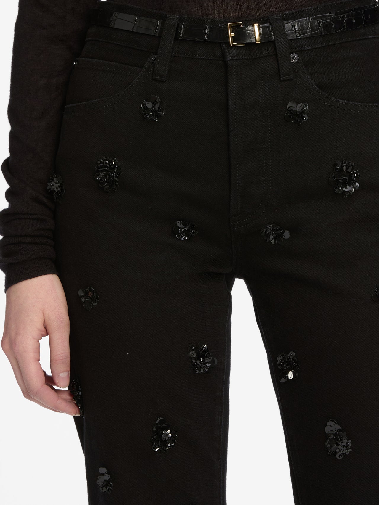 jeans front detail image alt:fit1