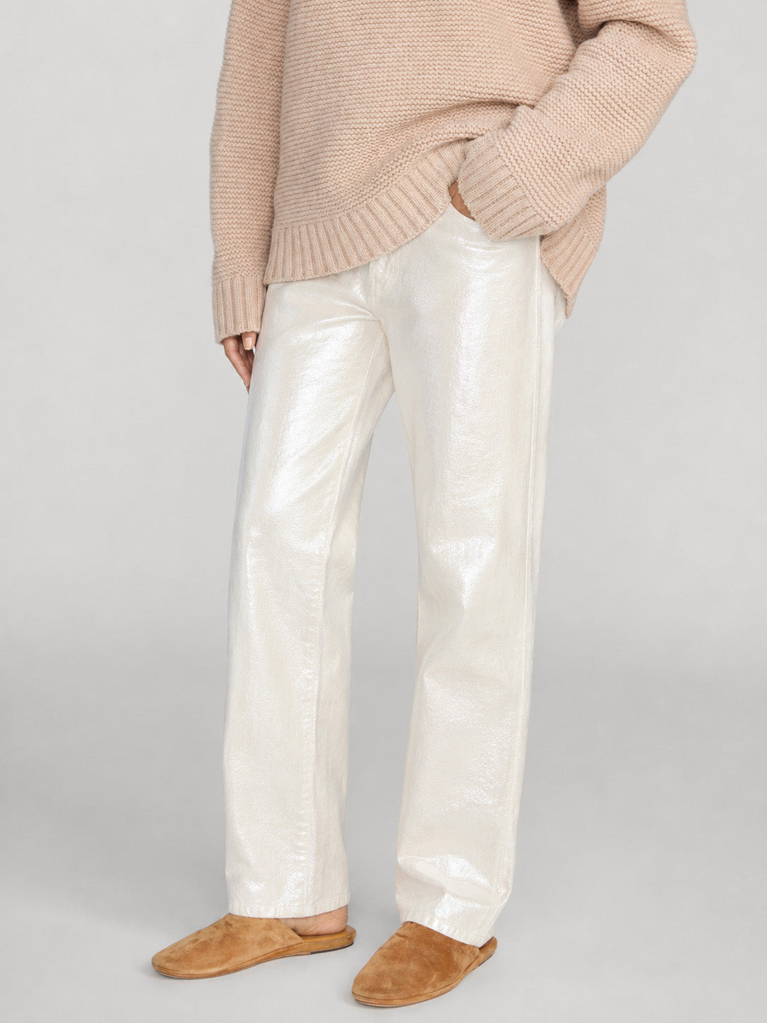 jean-side-image