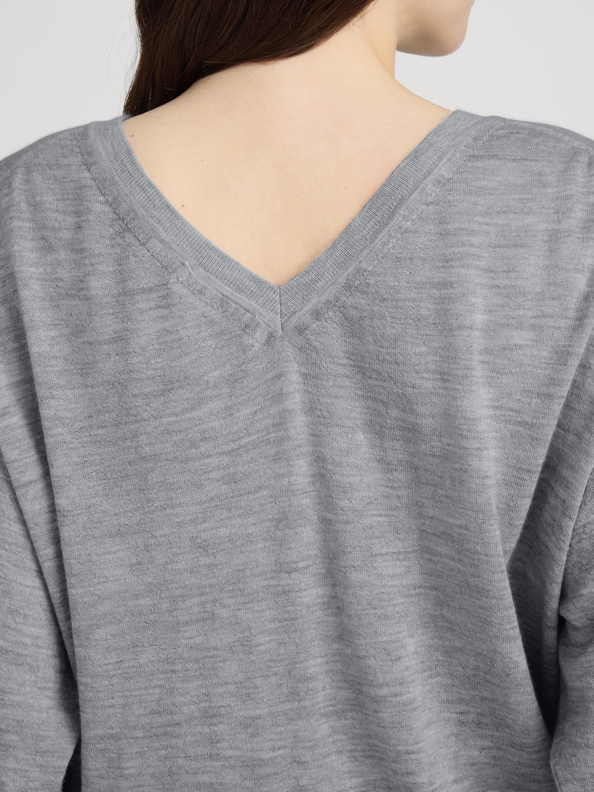 sweater-back-crop-image