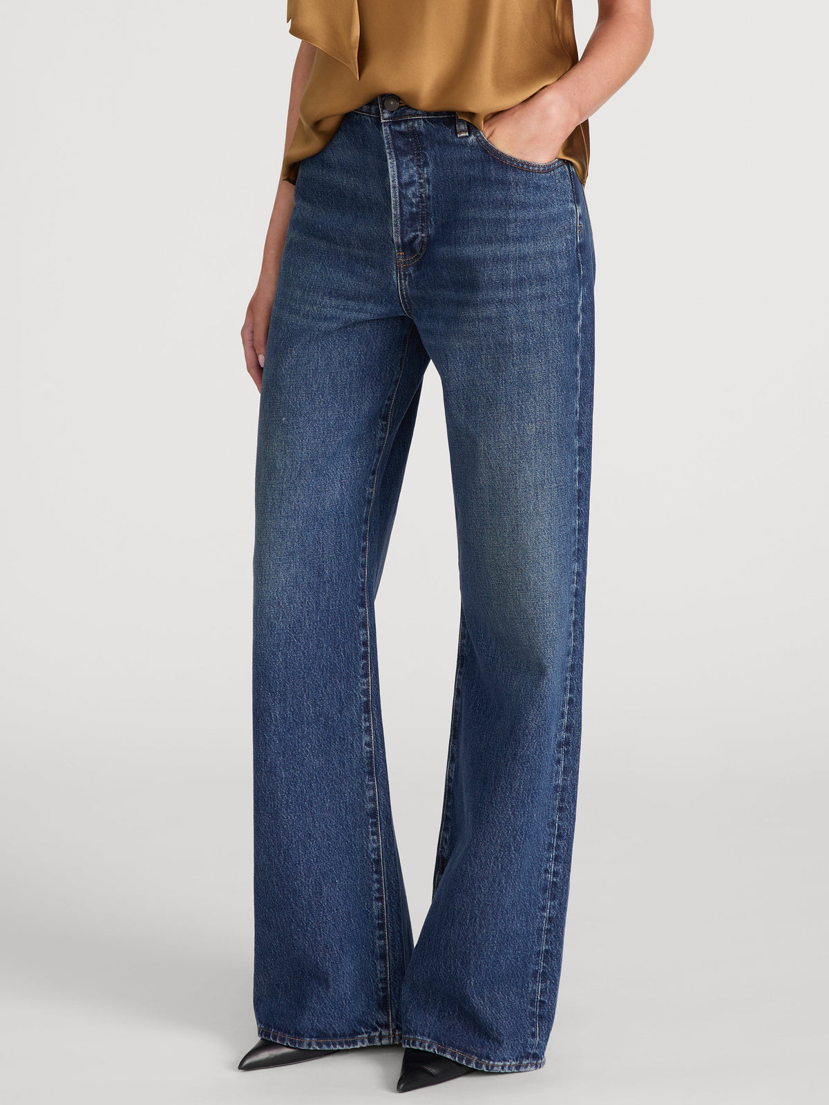 jeans-side-image