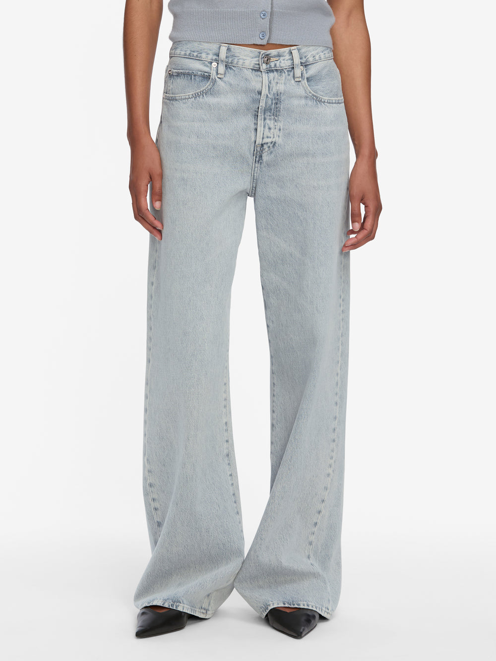 jeans front image alt:hover