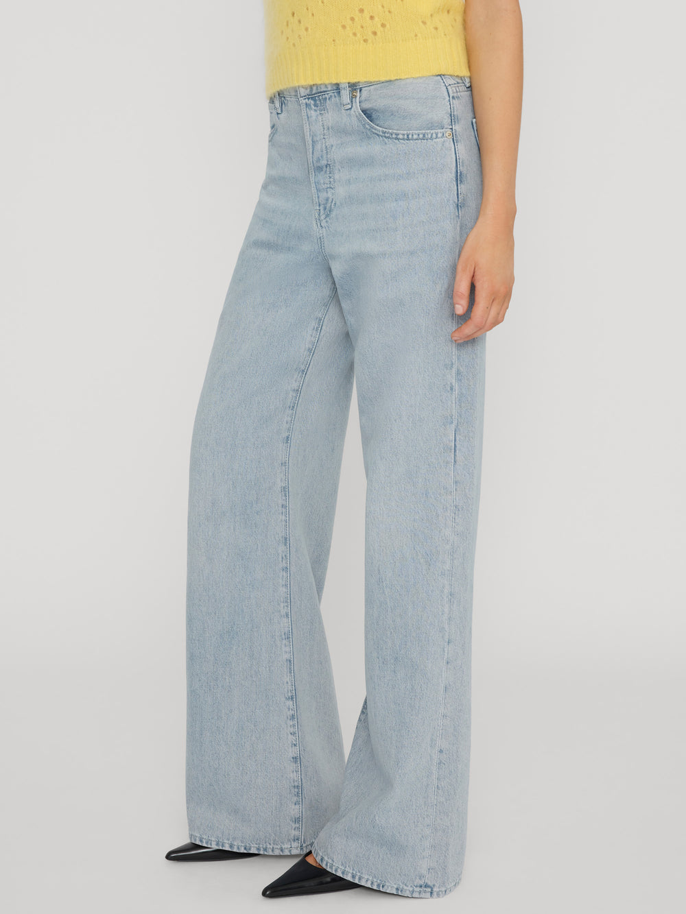 jean-side-image