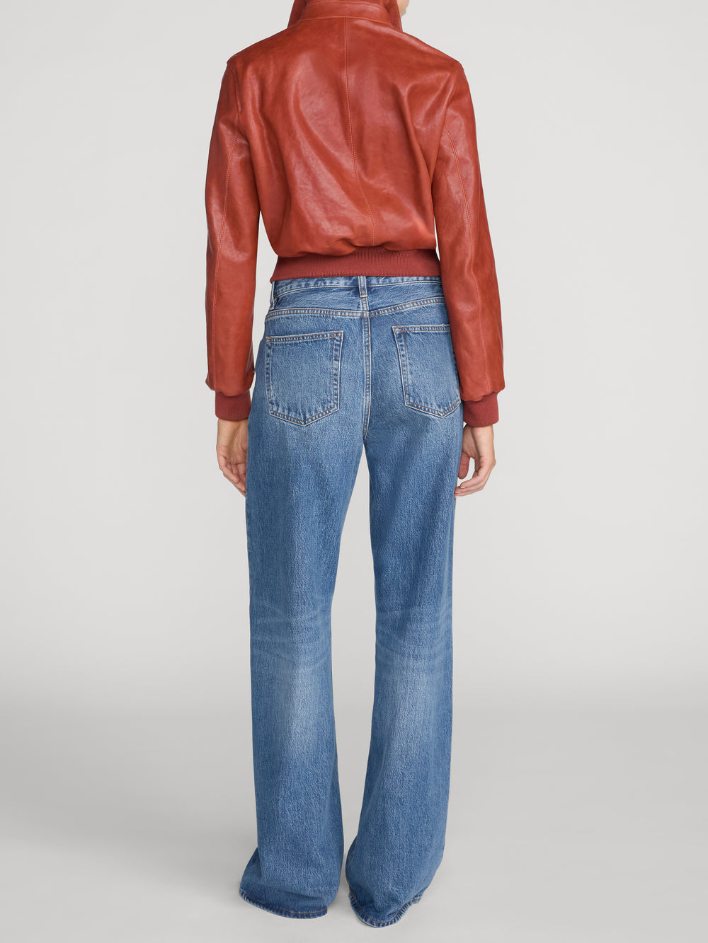 jean-back-image