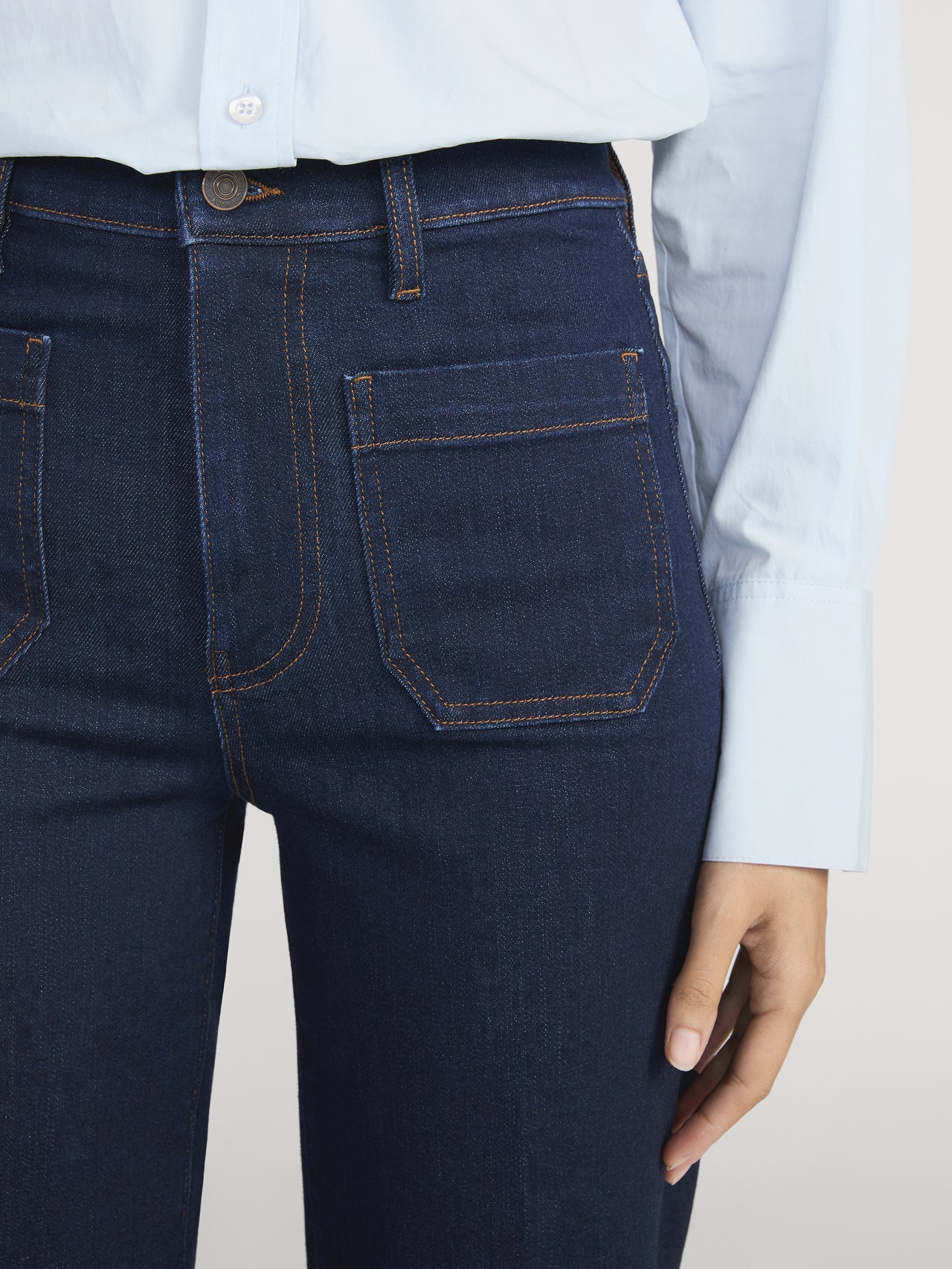 Jean On Model Detail 