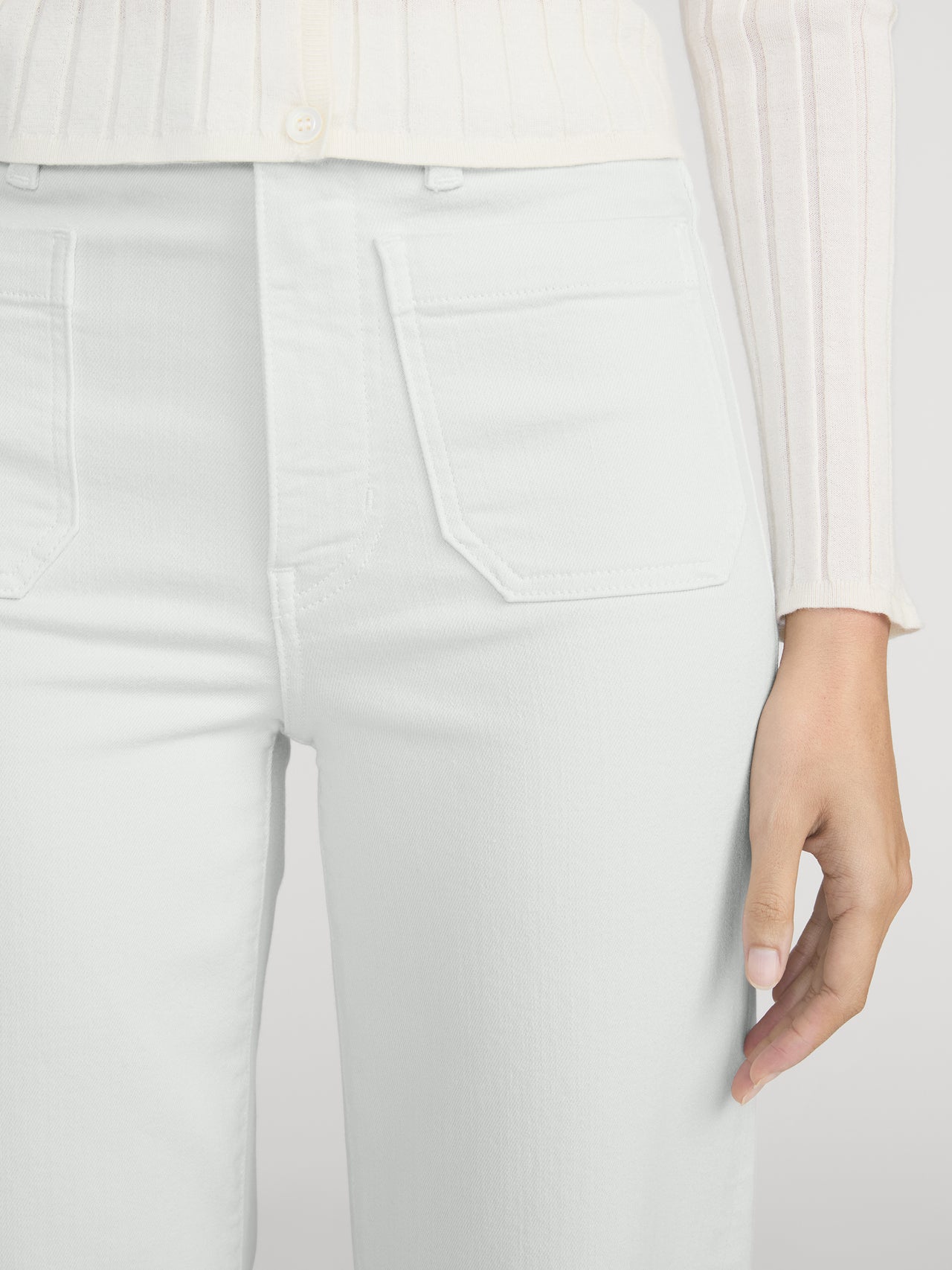 Pant On Model Detail 