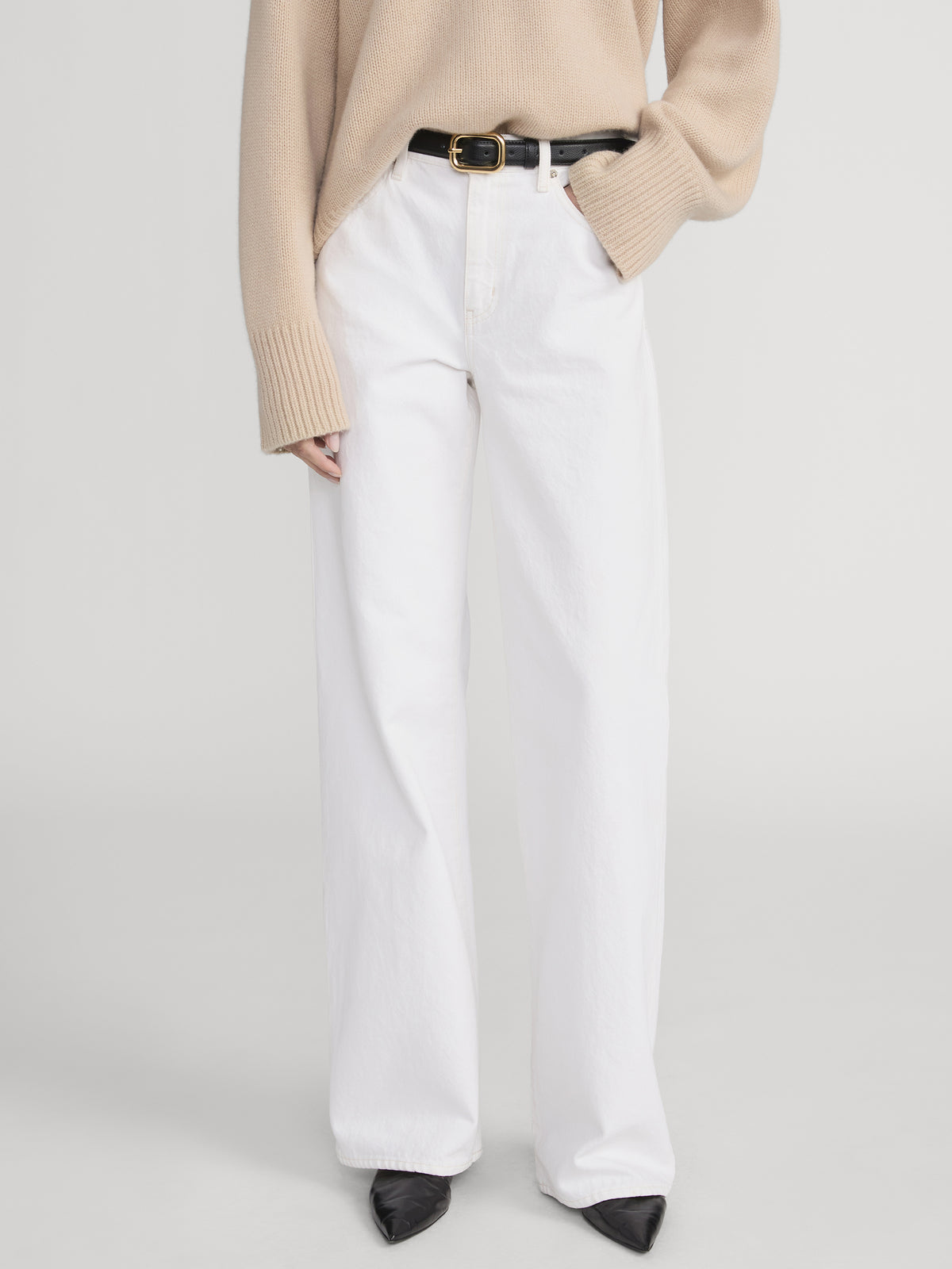 jeans front image