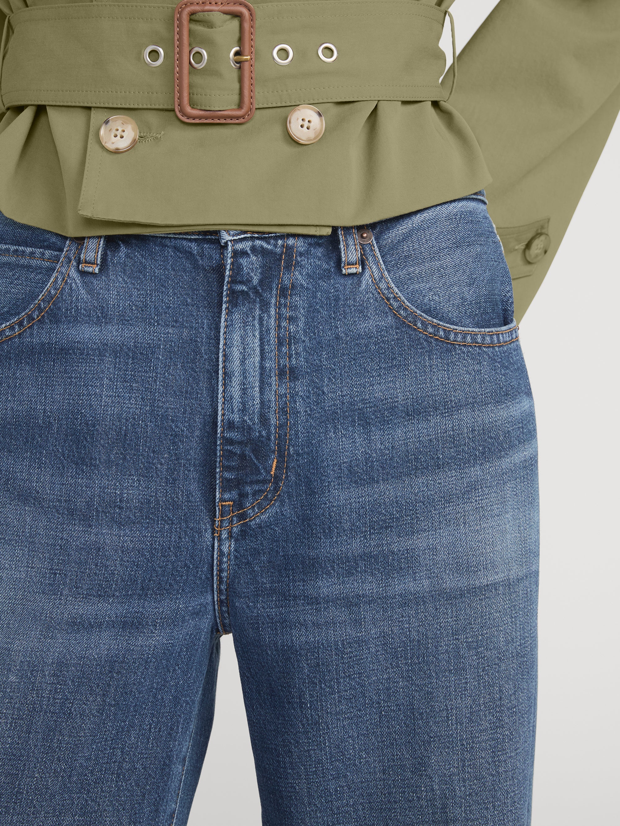 Jeans Detail 