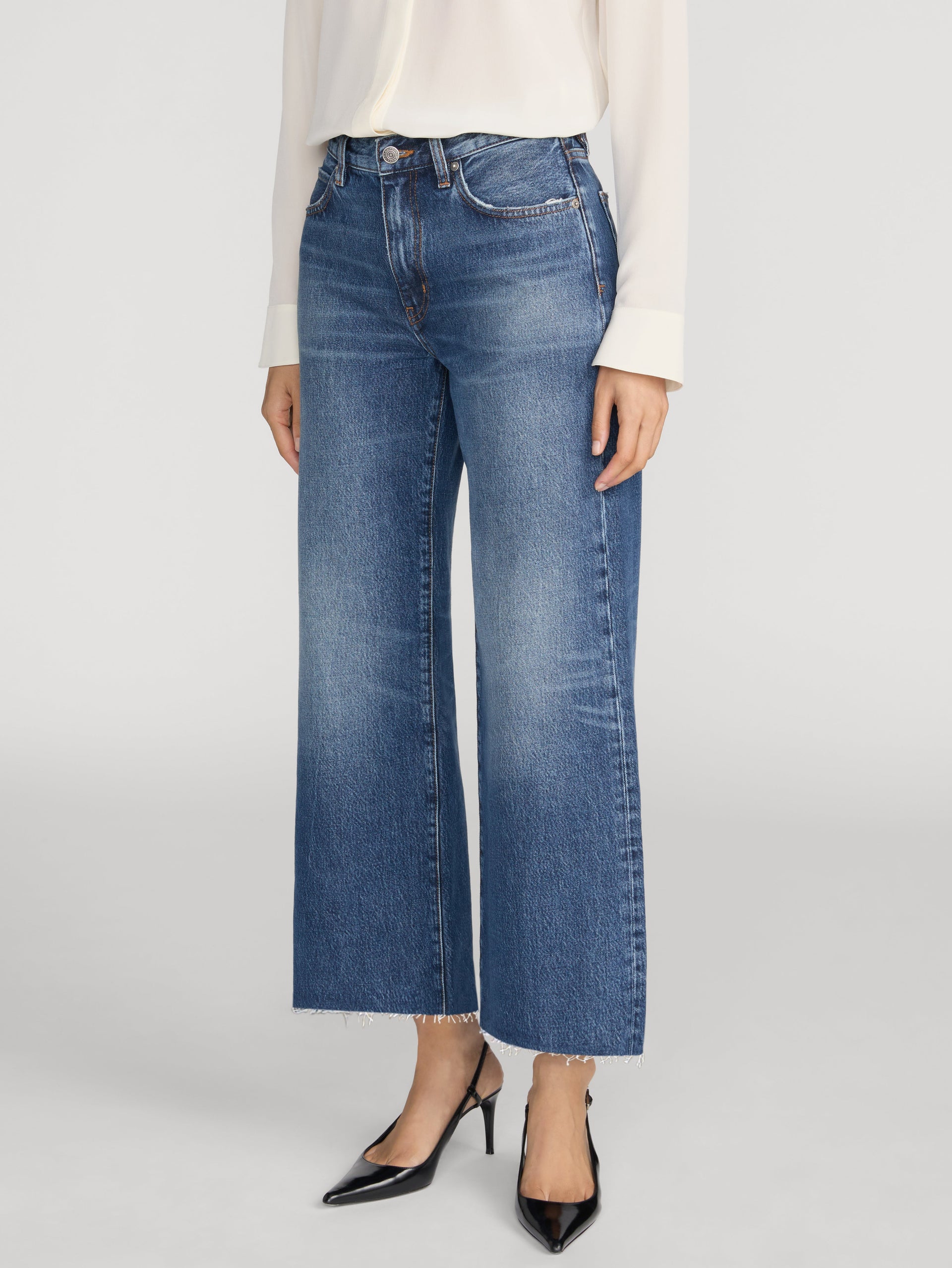 jeans-side-image